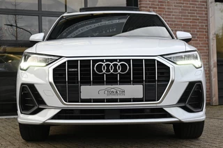Audi Q3 45 TFSI Quattro S-Line Pano Sfeer B&O A.Cruise CAM LED '19