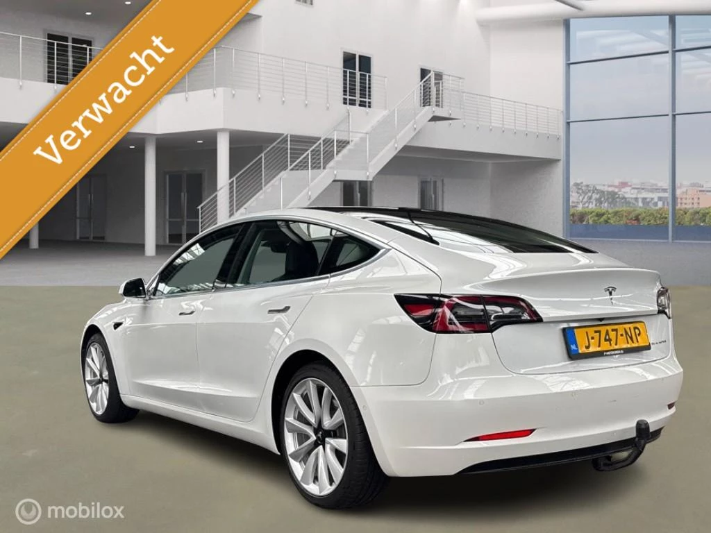 Hoofdafbeelding Tesla Model 3