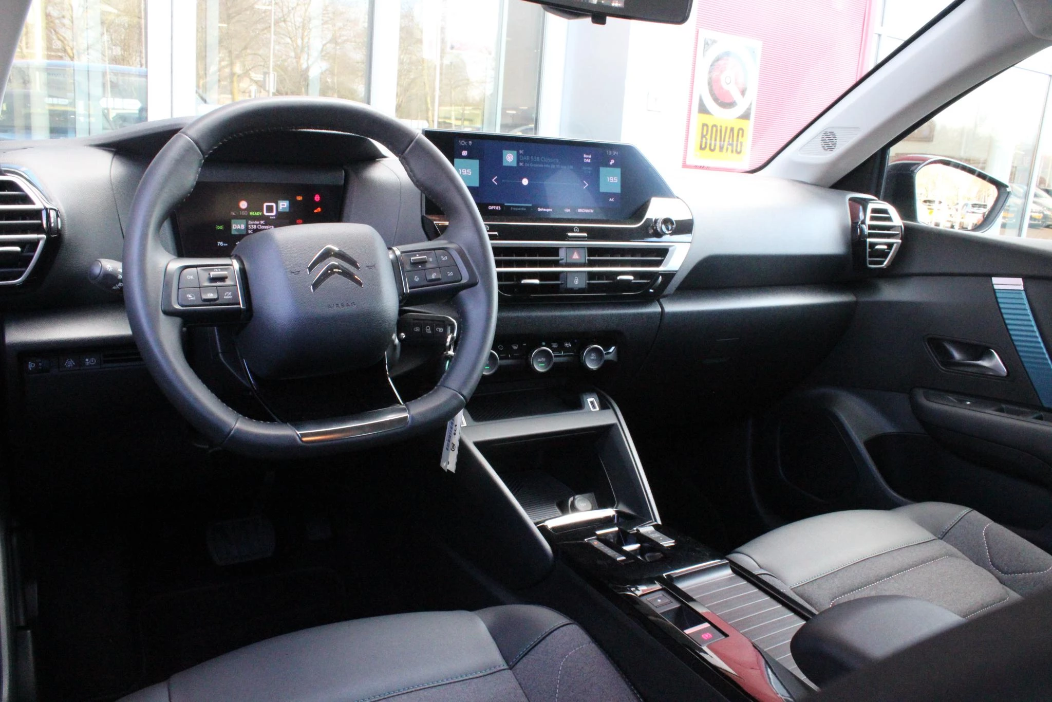 Hoofdafbeelding Citroën ë-C4