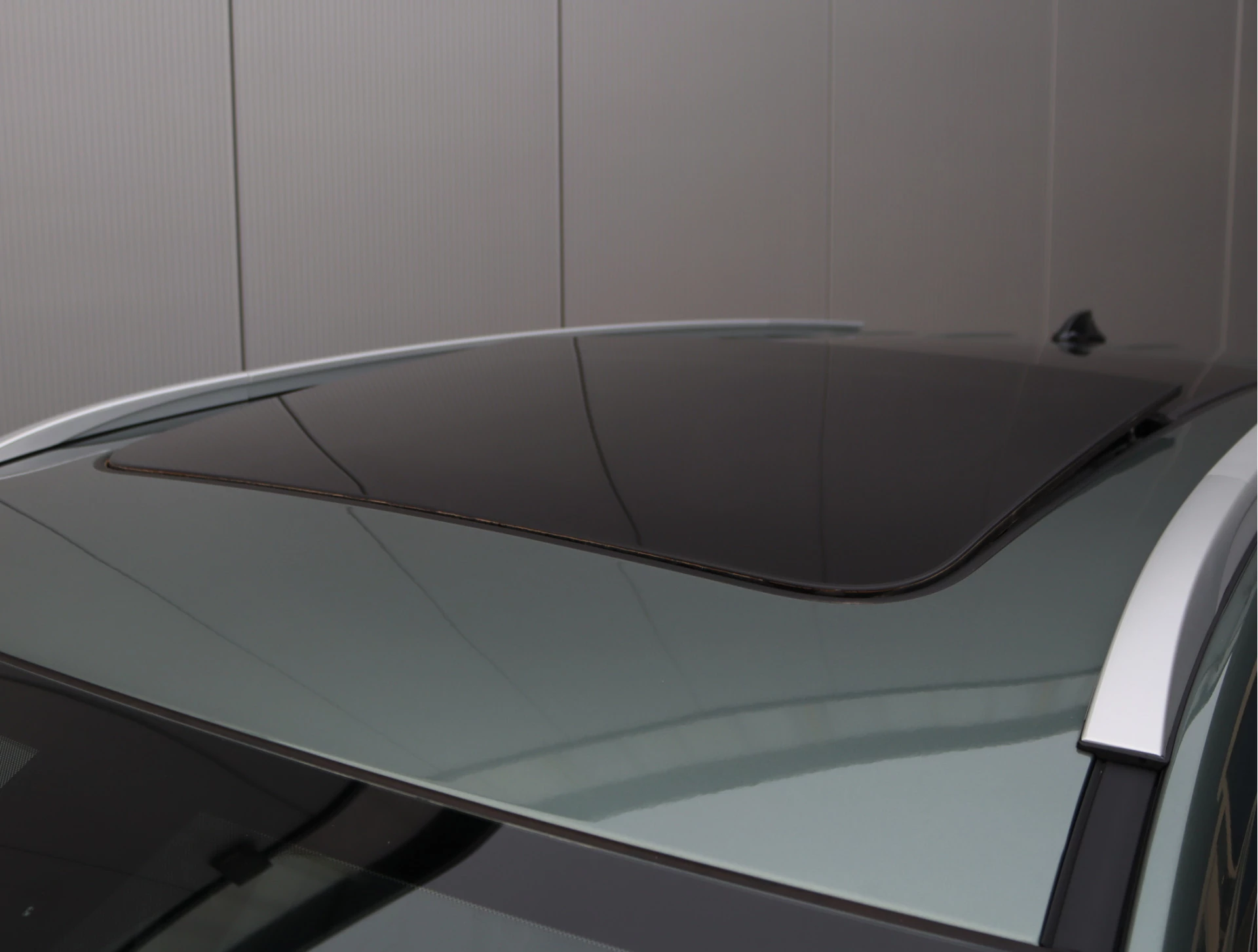 Hoofdafbeelding DFSK E5 PHEV