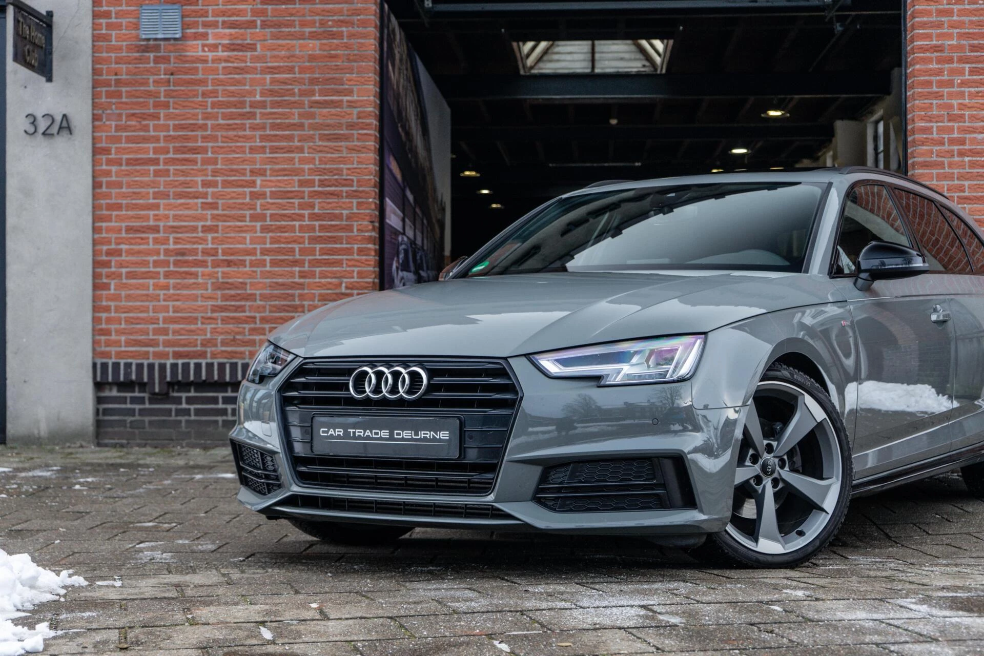 Hoofdafbeelding Audi A4