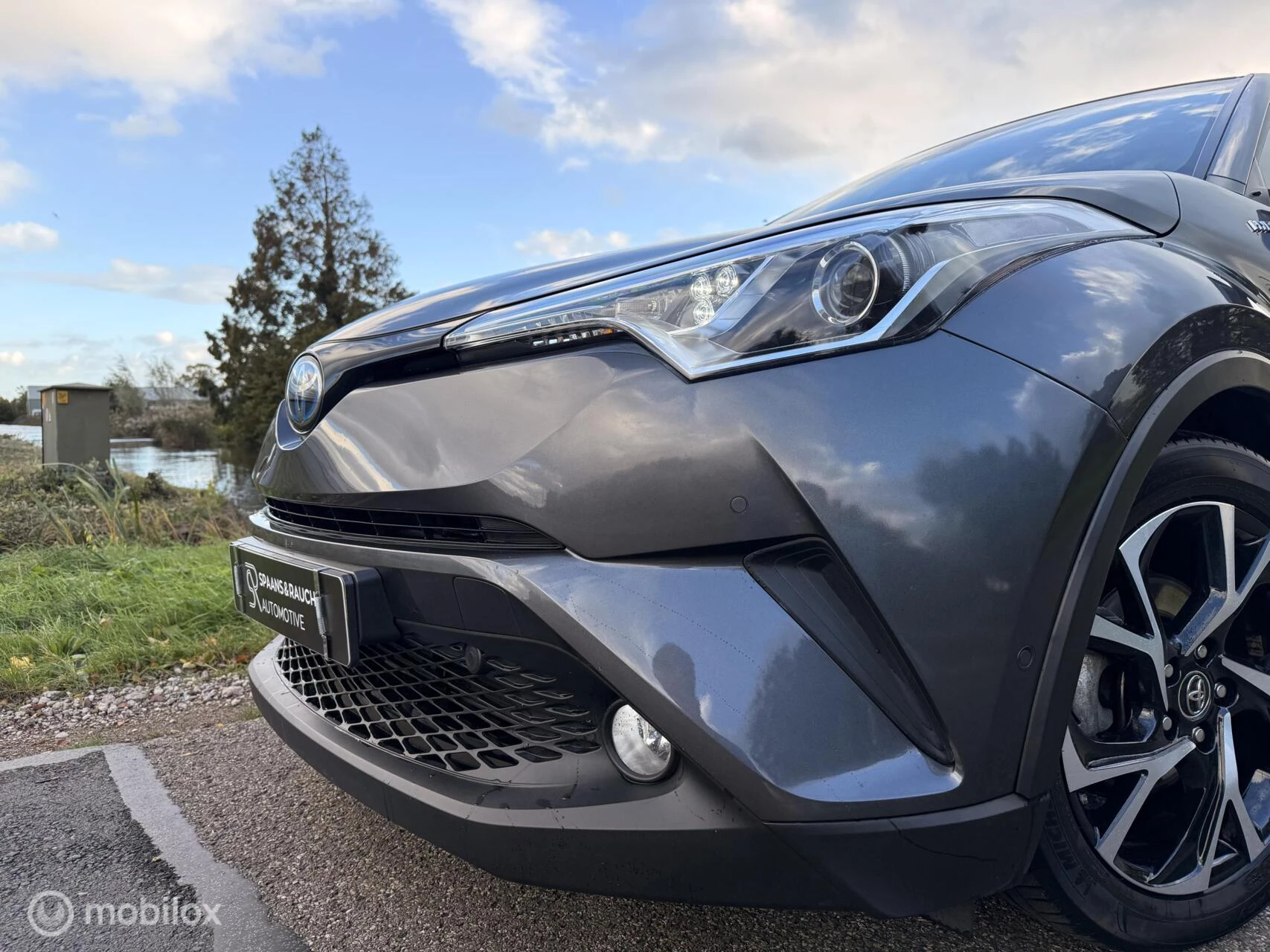 Hoofdafbeelding Toyota C-HR