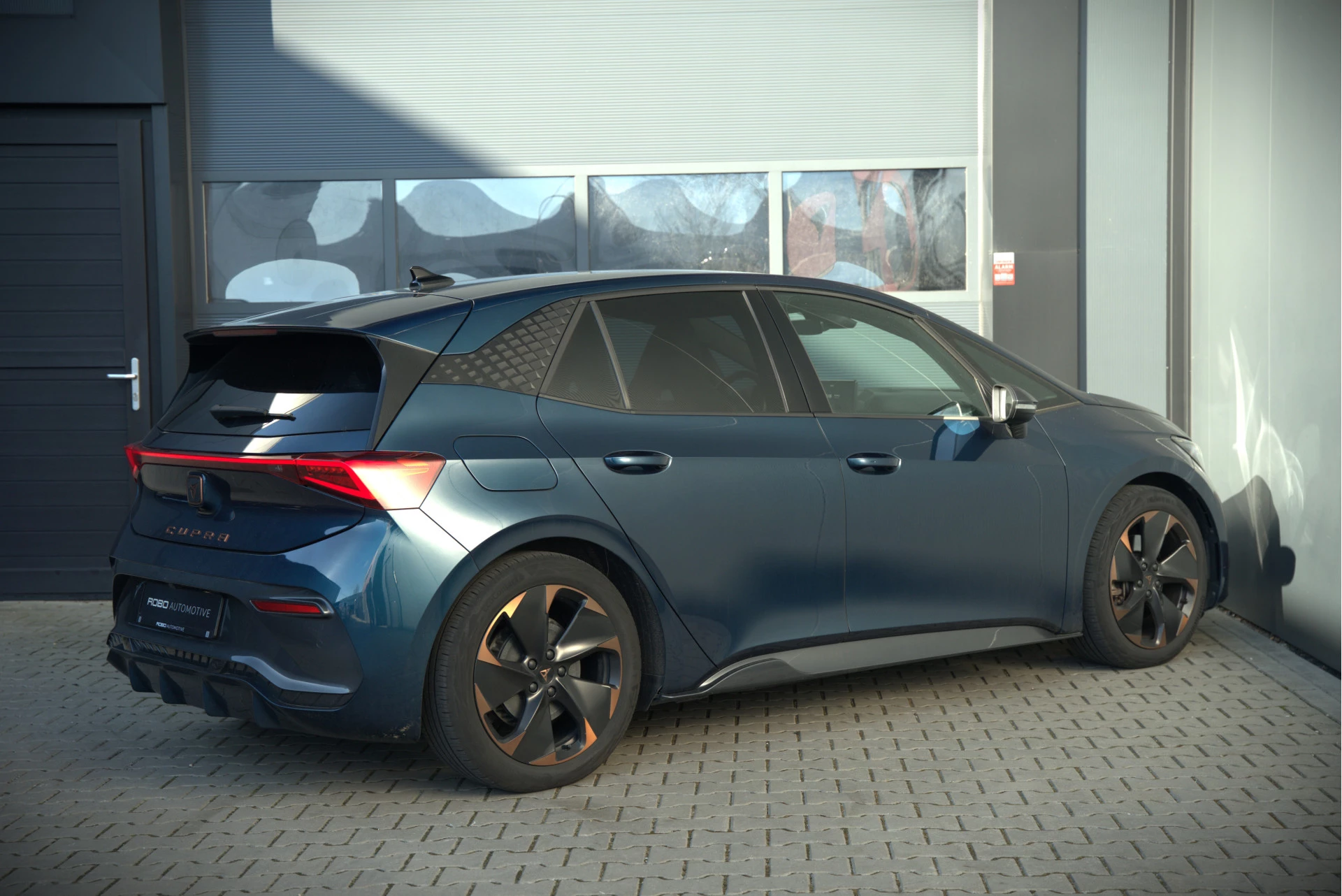 Hoofdafbeelding CUPRA Born