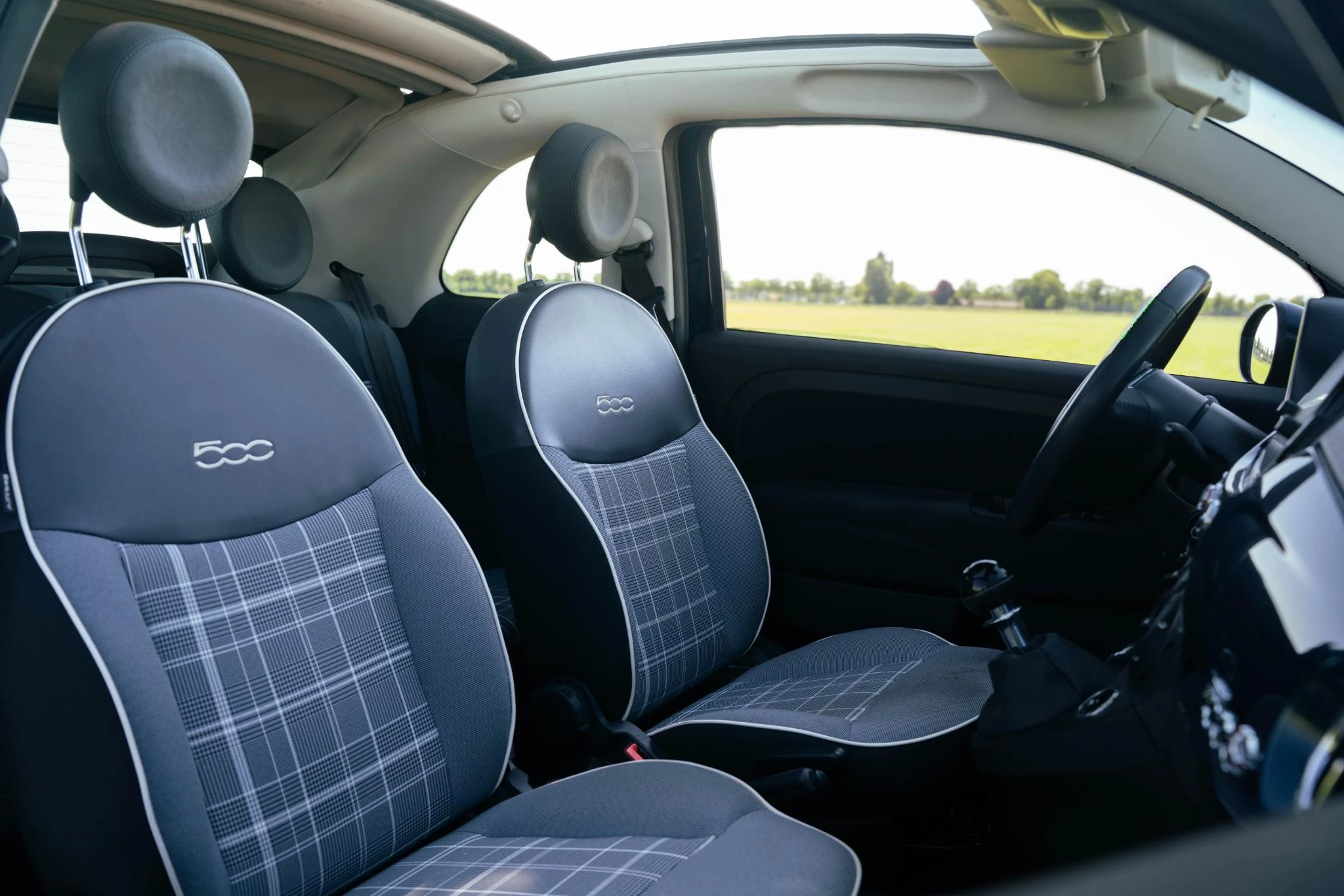 Hoofdafbeelding Fiat 500C