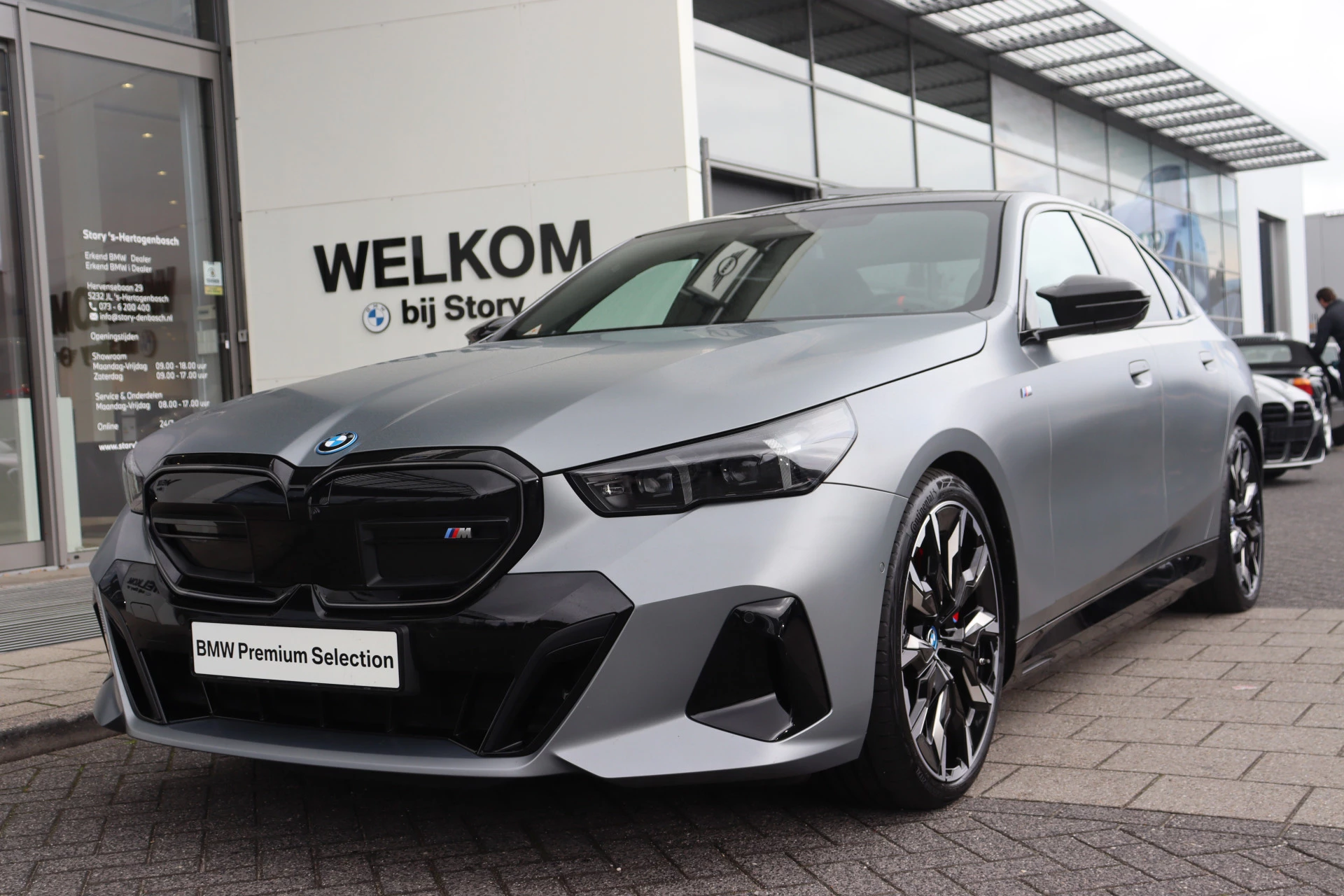 Hoofdafbeelding BMW i5
