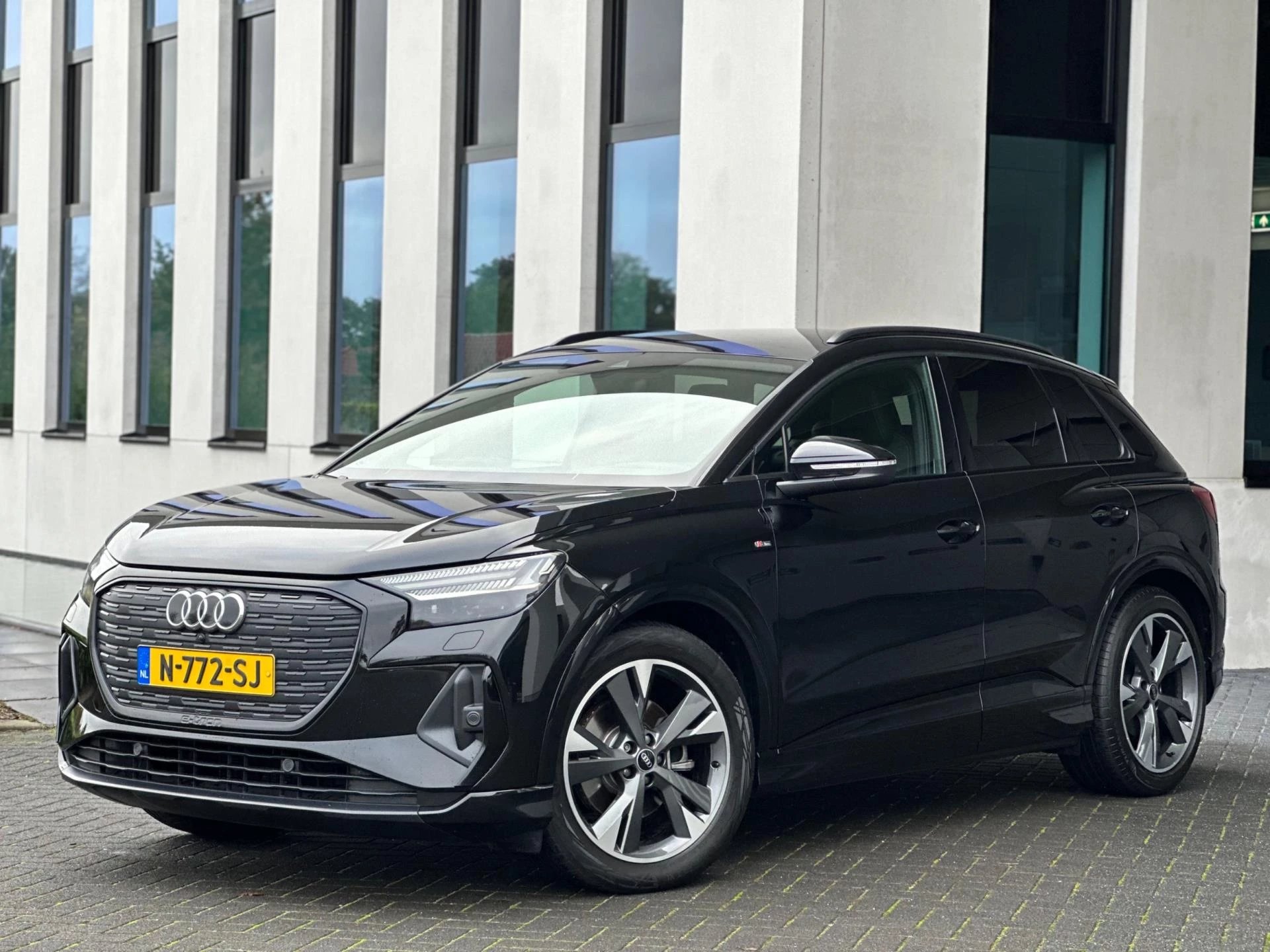 Hoofdafbeelding Audi Q4 e-tron