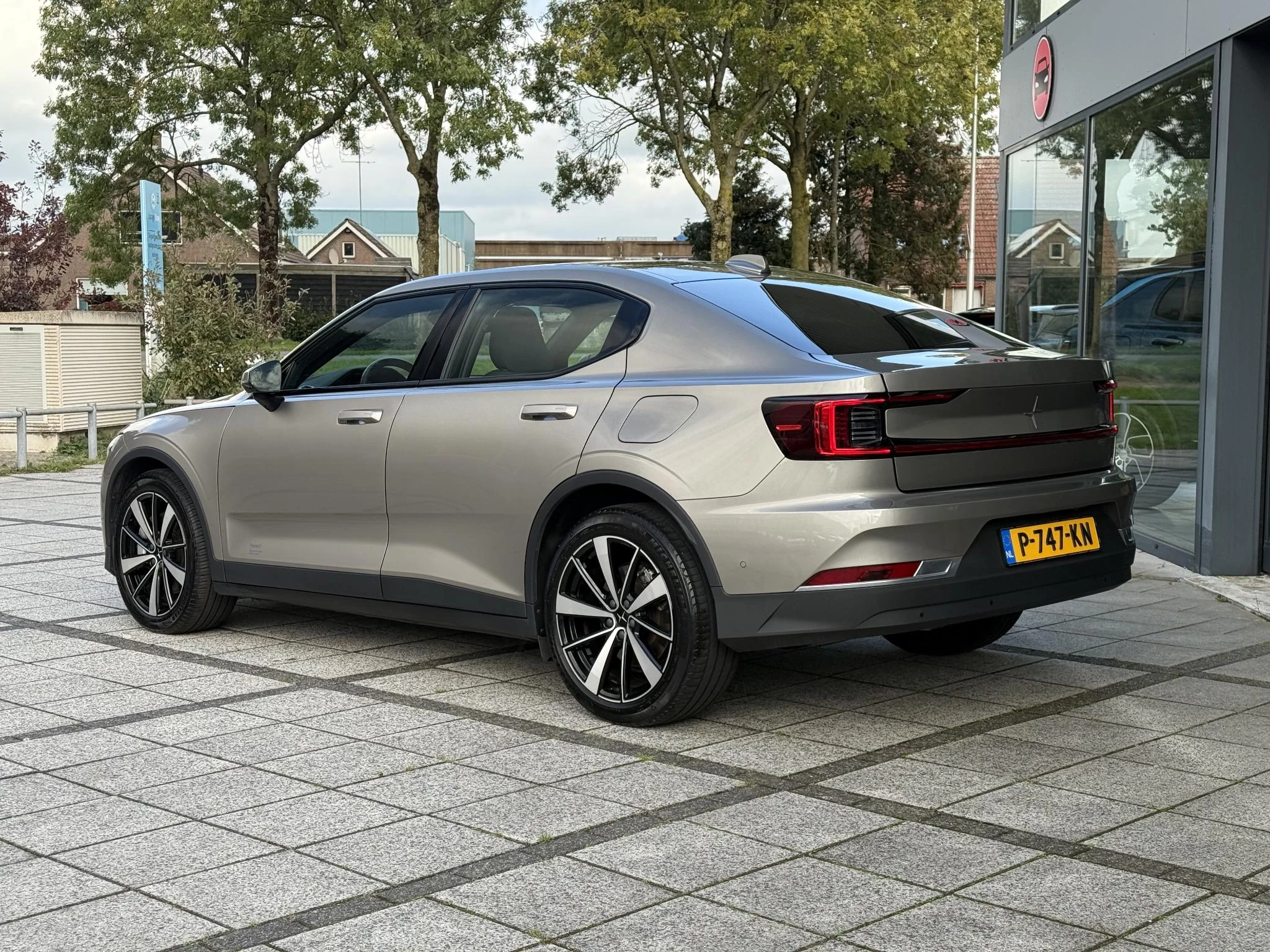 Hoofdafbeelding Polestar 2