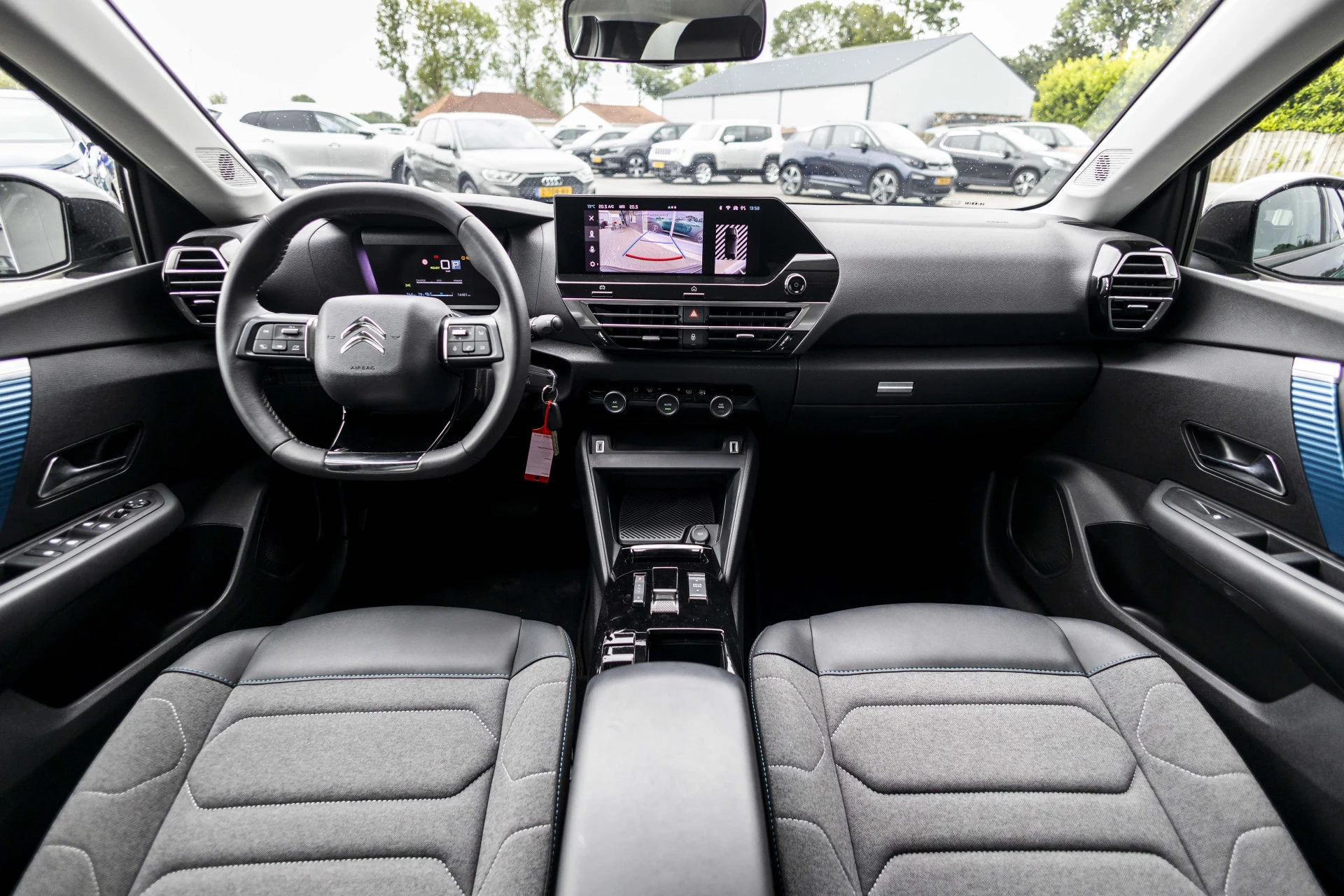 Hoofdafbeelding Citroën ë-C4