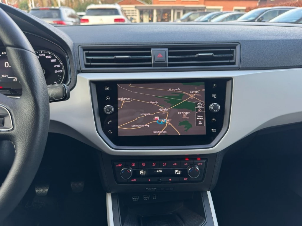 Hoofdafbeelding SEAT Arona