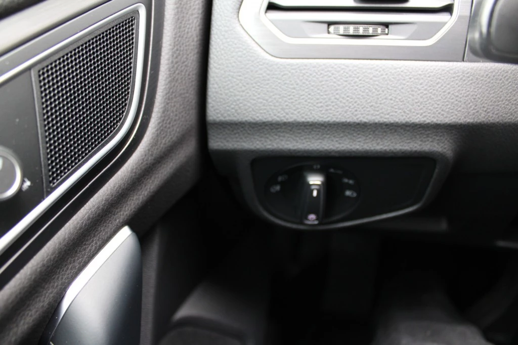 Hoofdafbeelding Volkswagen Golf Sportsvan