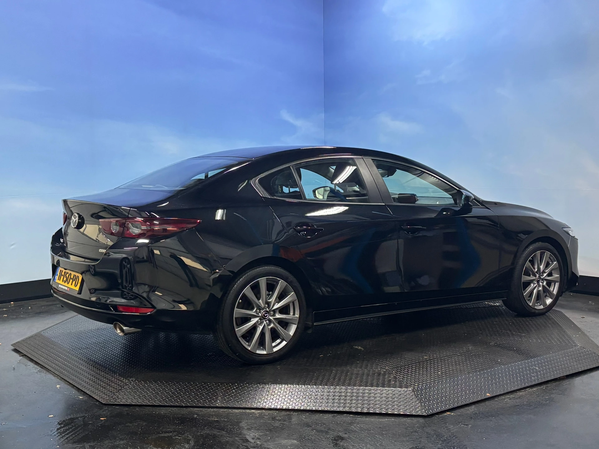 Hoofdafbeelding Mazda 3
