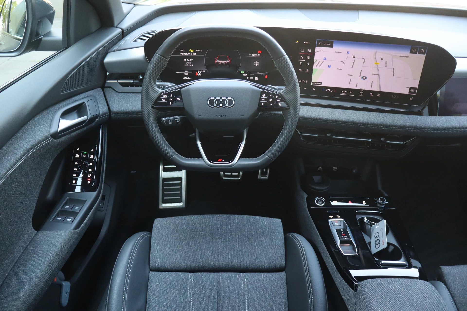 Hoofdafbeelding Audi Q6 e-tron
