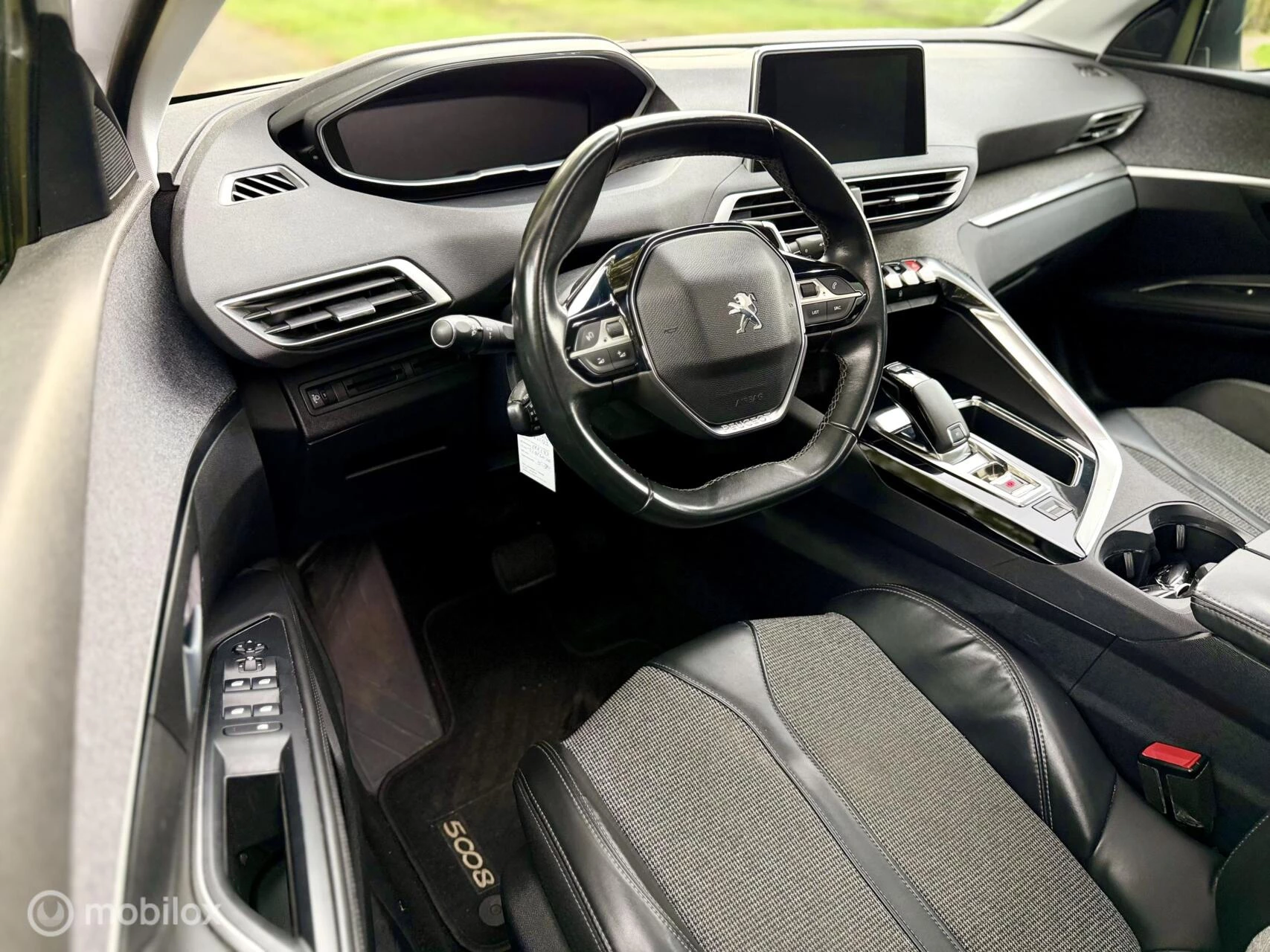 Hoofdafbeelding Peugeot 5008