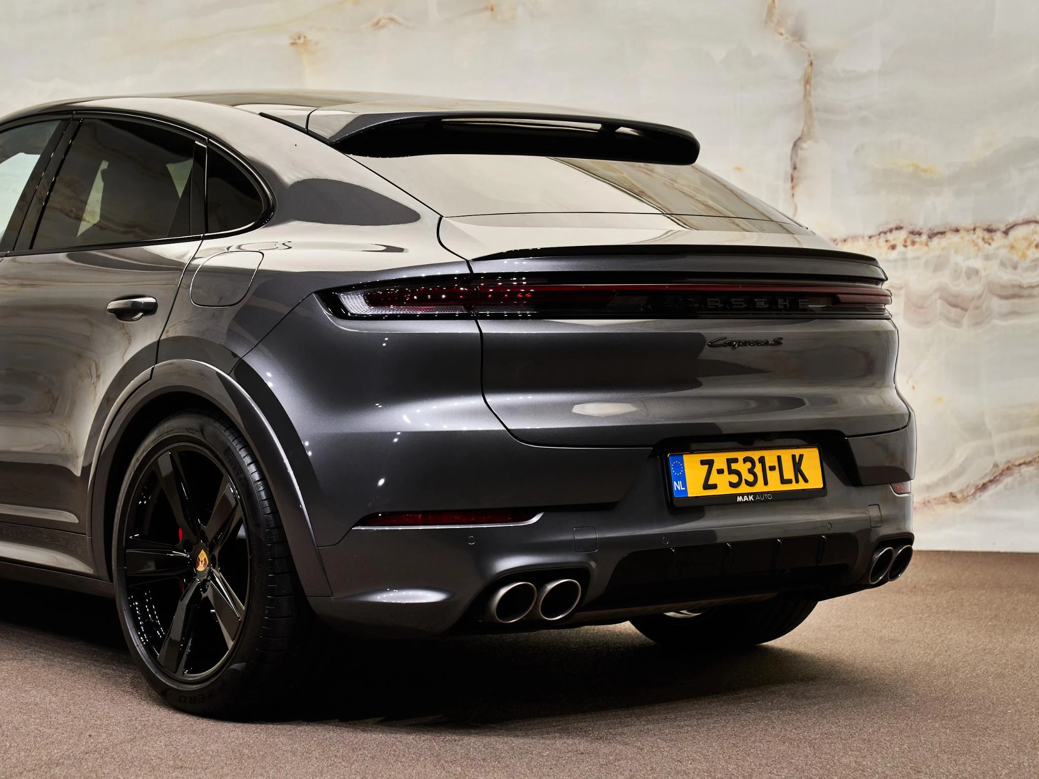 Hoofdafbeelding Porsche Cayenne