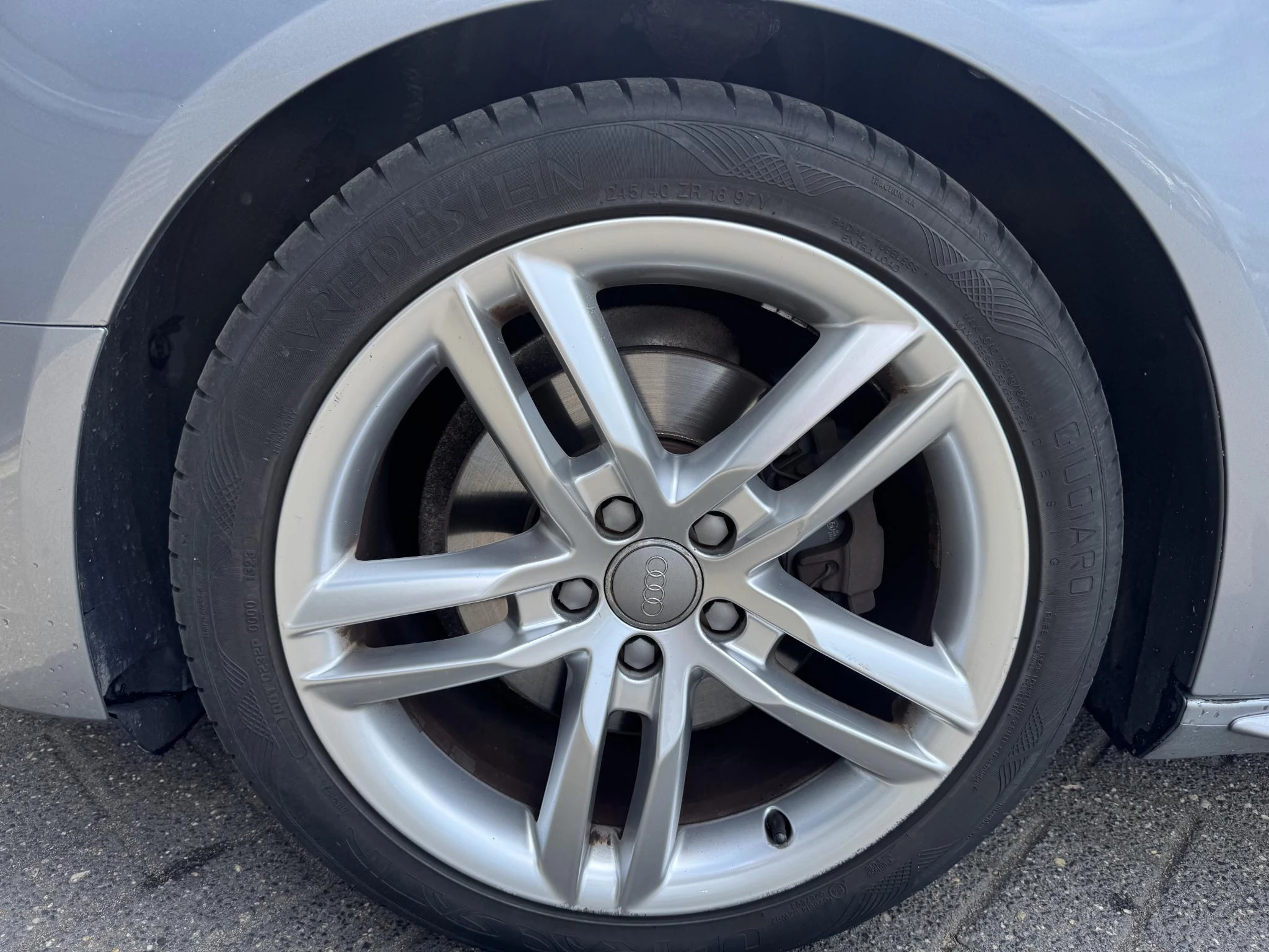 Hoofdafbeelding Audi A4