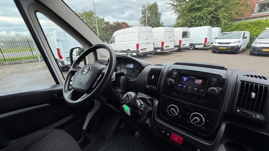 Hoofdafbeelding Opel Movano