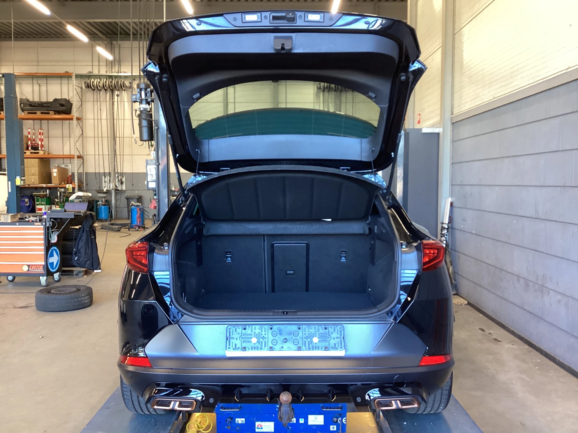 Hoofdafbeelding CUPRA Formentor