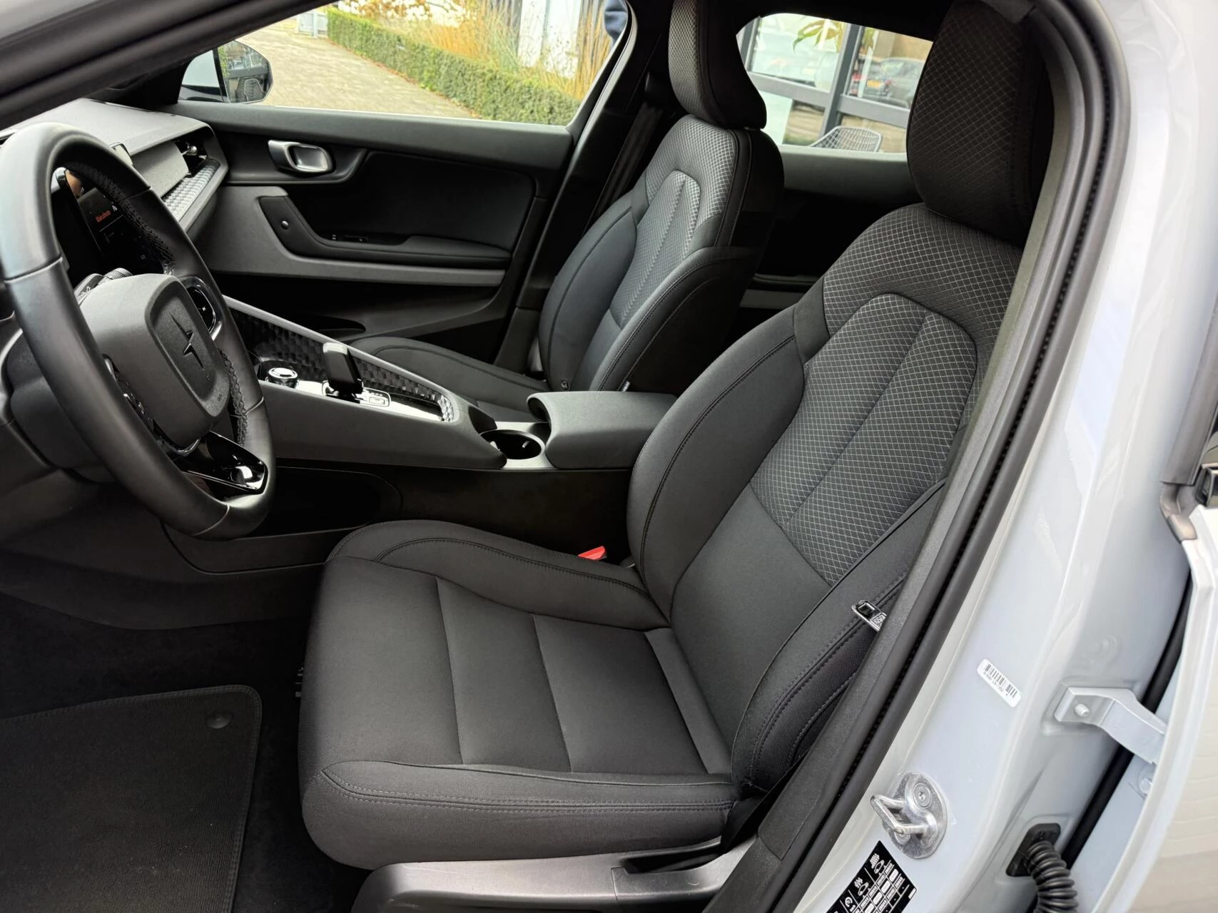 Hoofdafbeelding Polestar 2