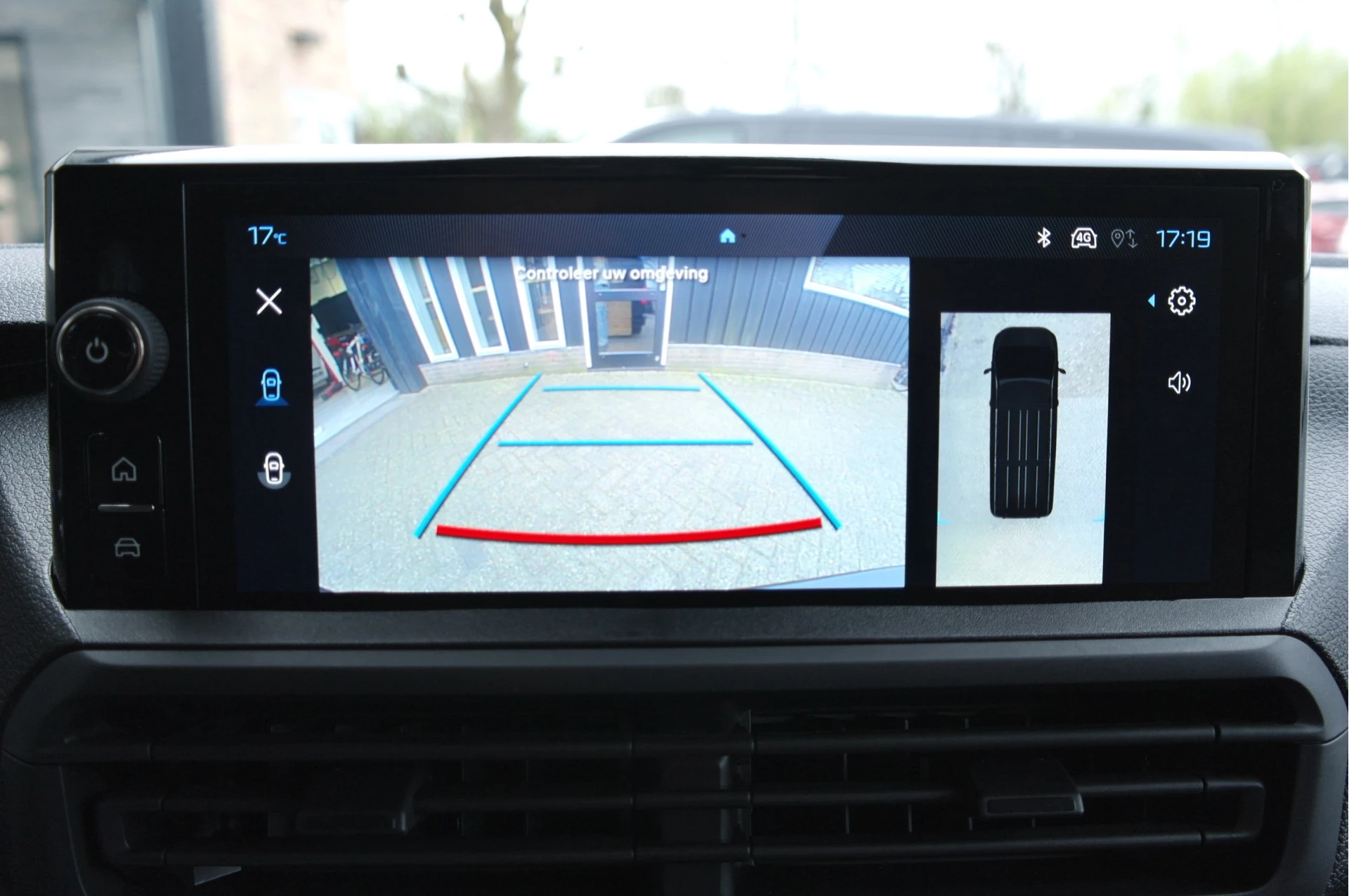 Hoofdafbeelding Peugeot e-Expert