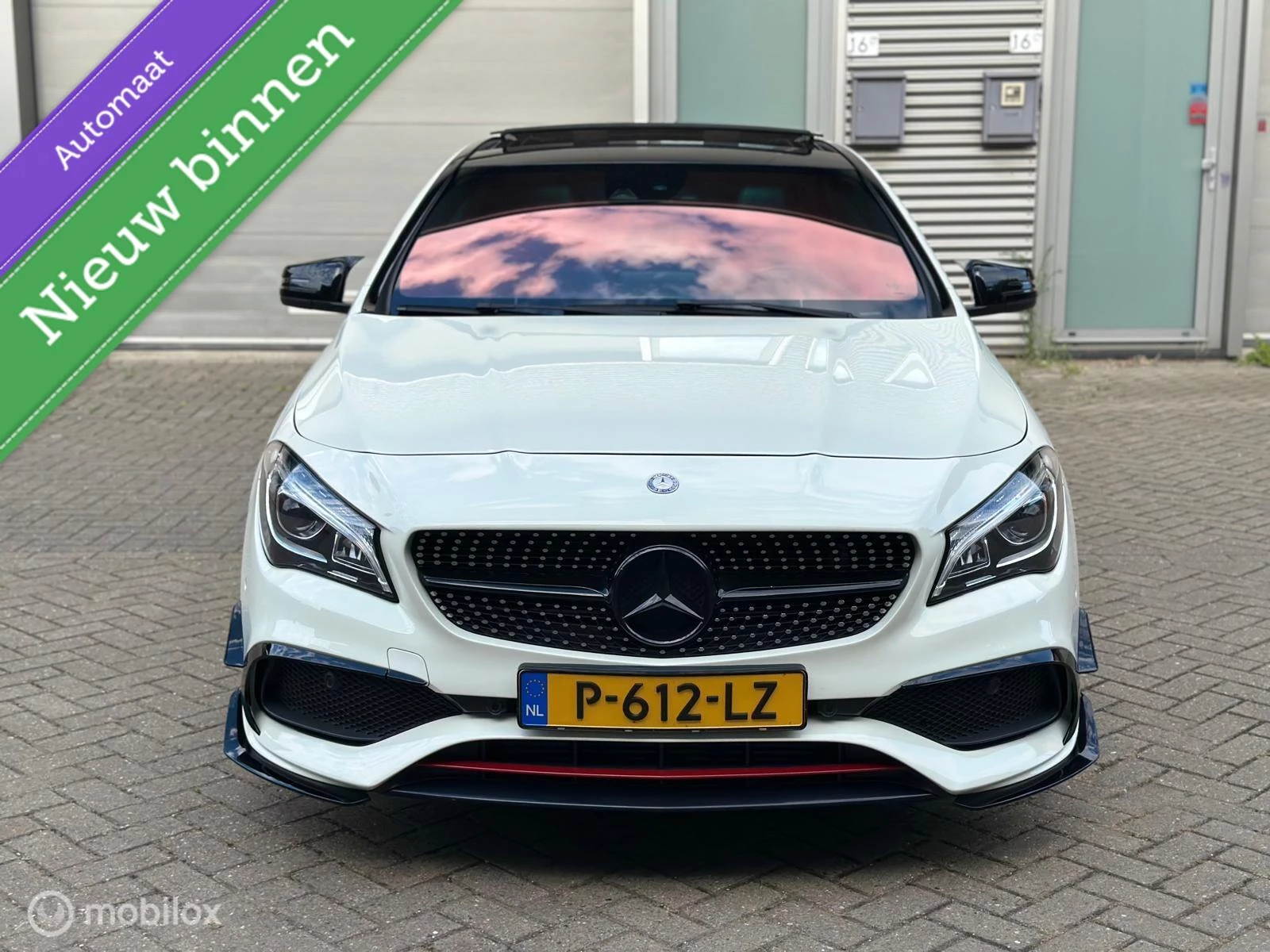 Hoofdafbeelding Mercedes-Benz CLA