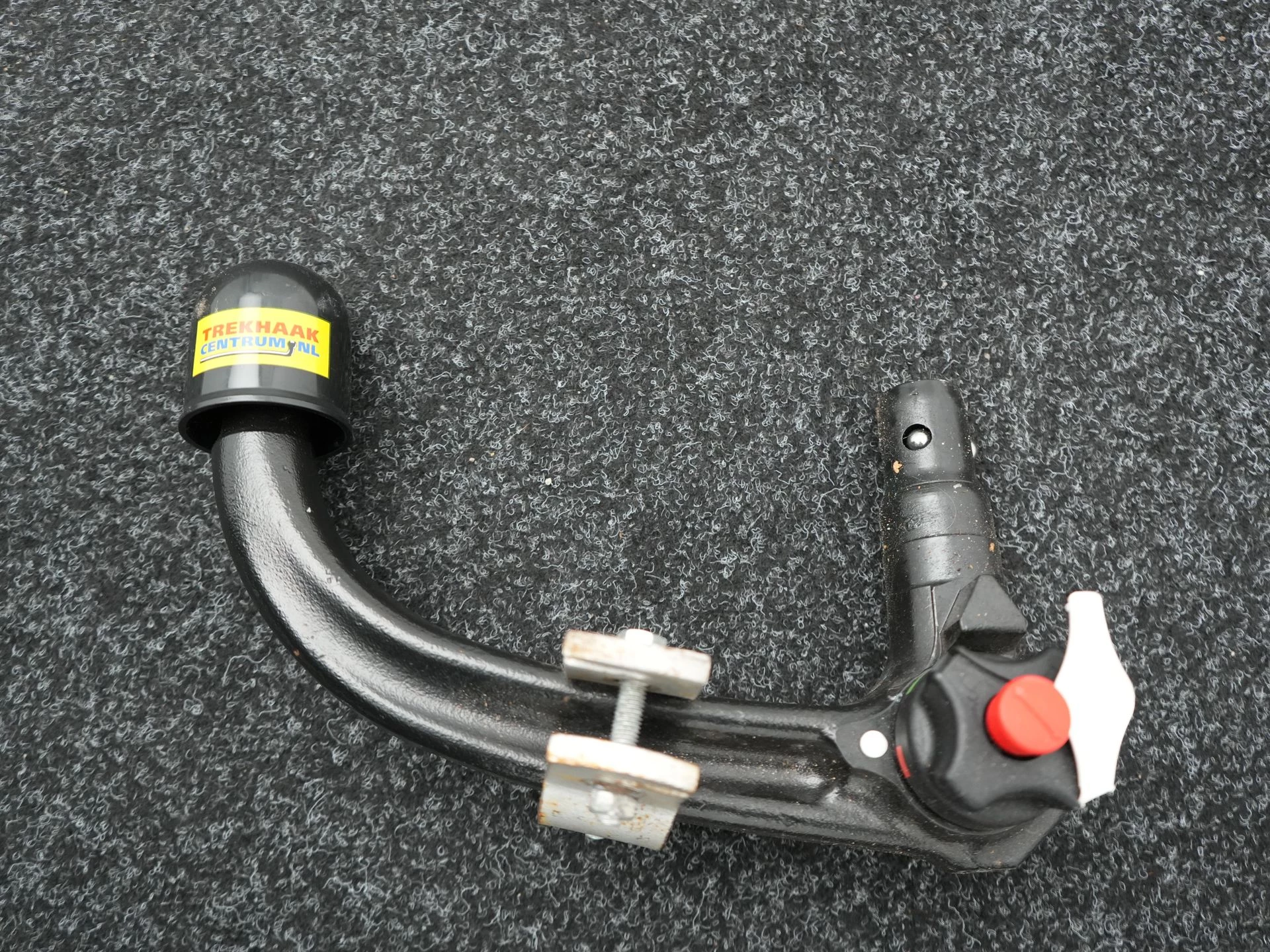 Hoofdafbeelding Suzuki Across