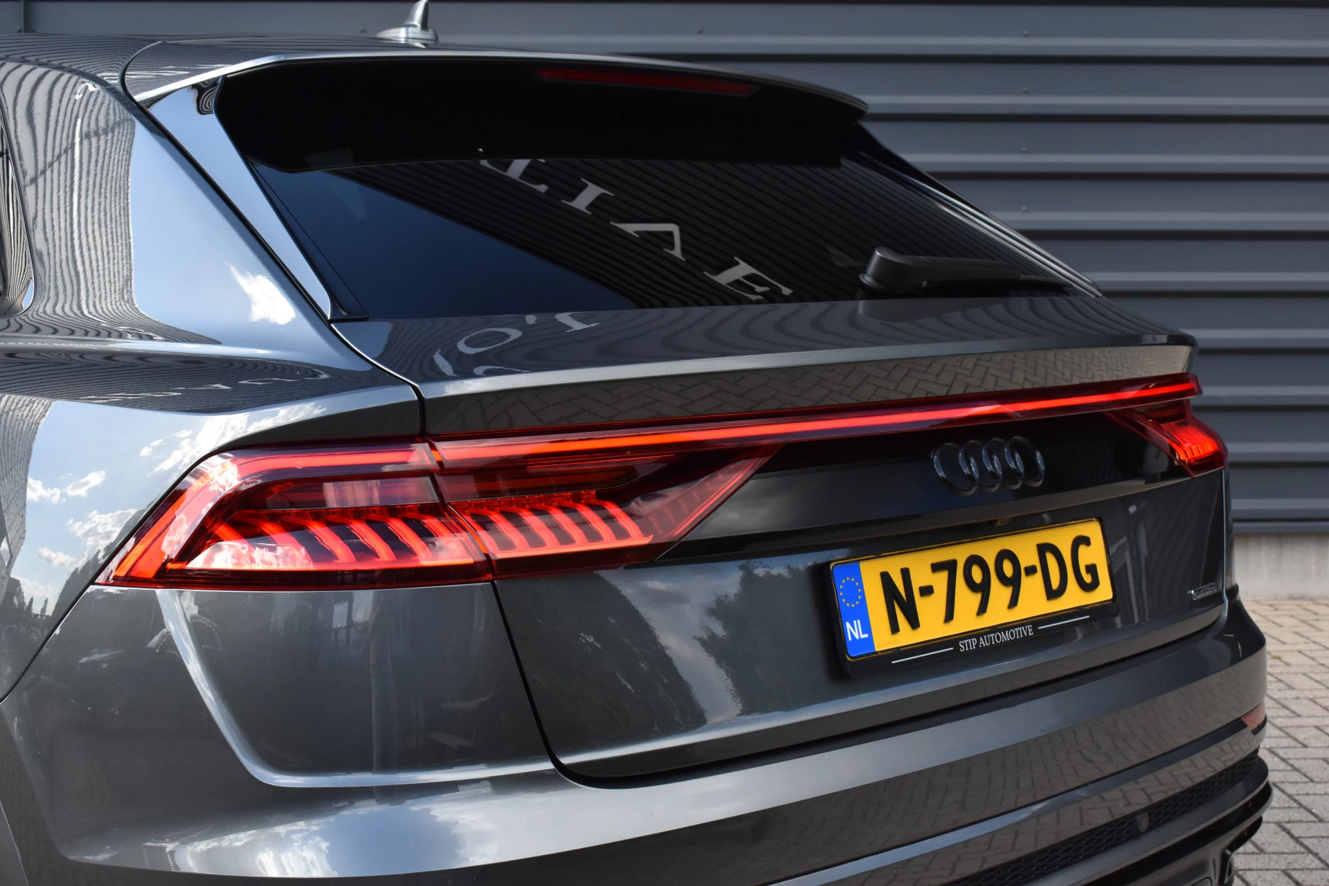 Hoofdafbeelding Audi Q8