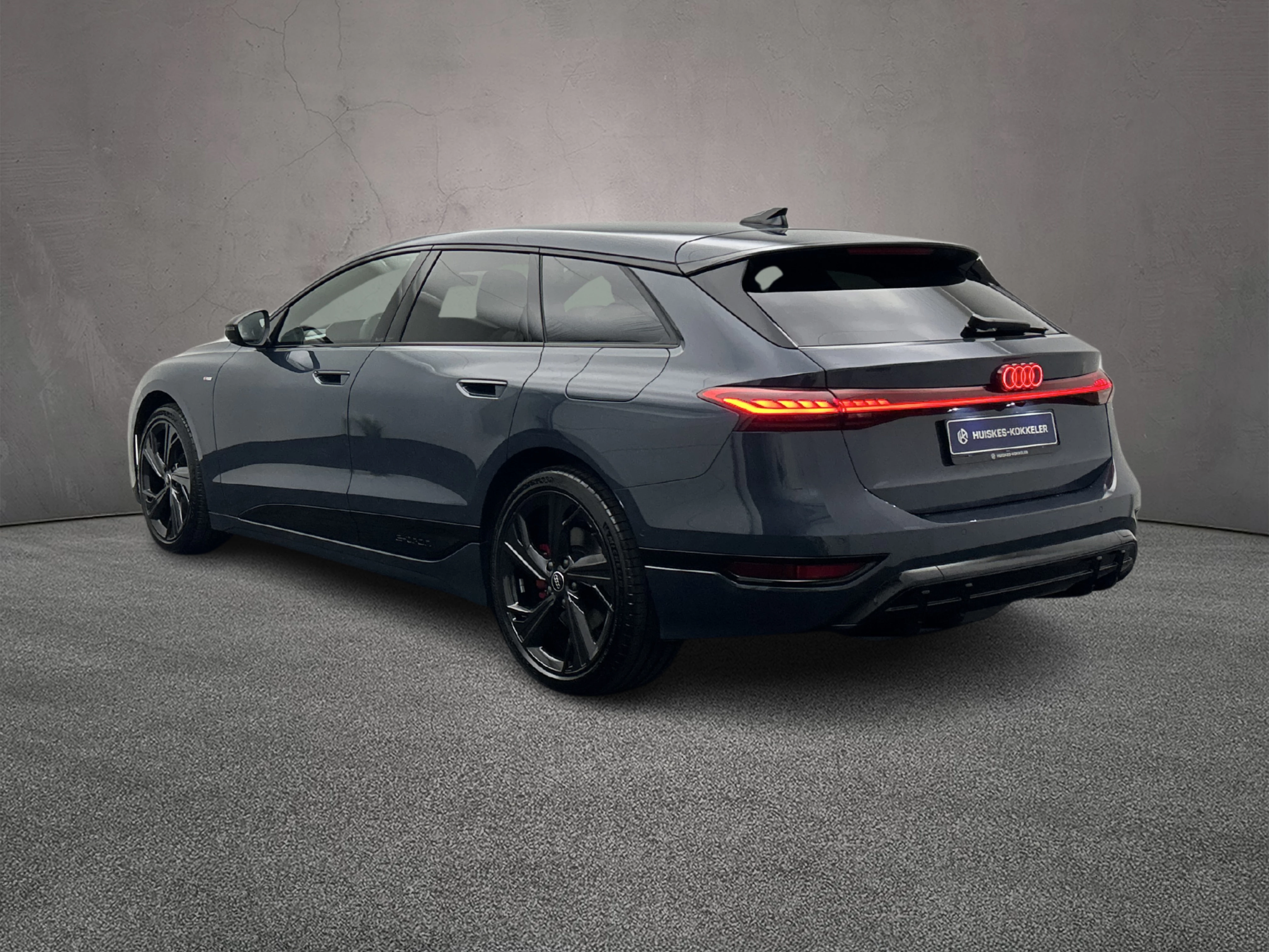 Hoofdafbeelding Audi A6 Avant e-tron