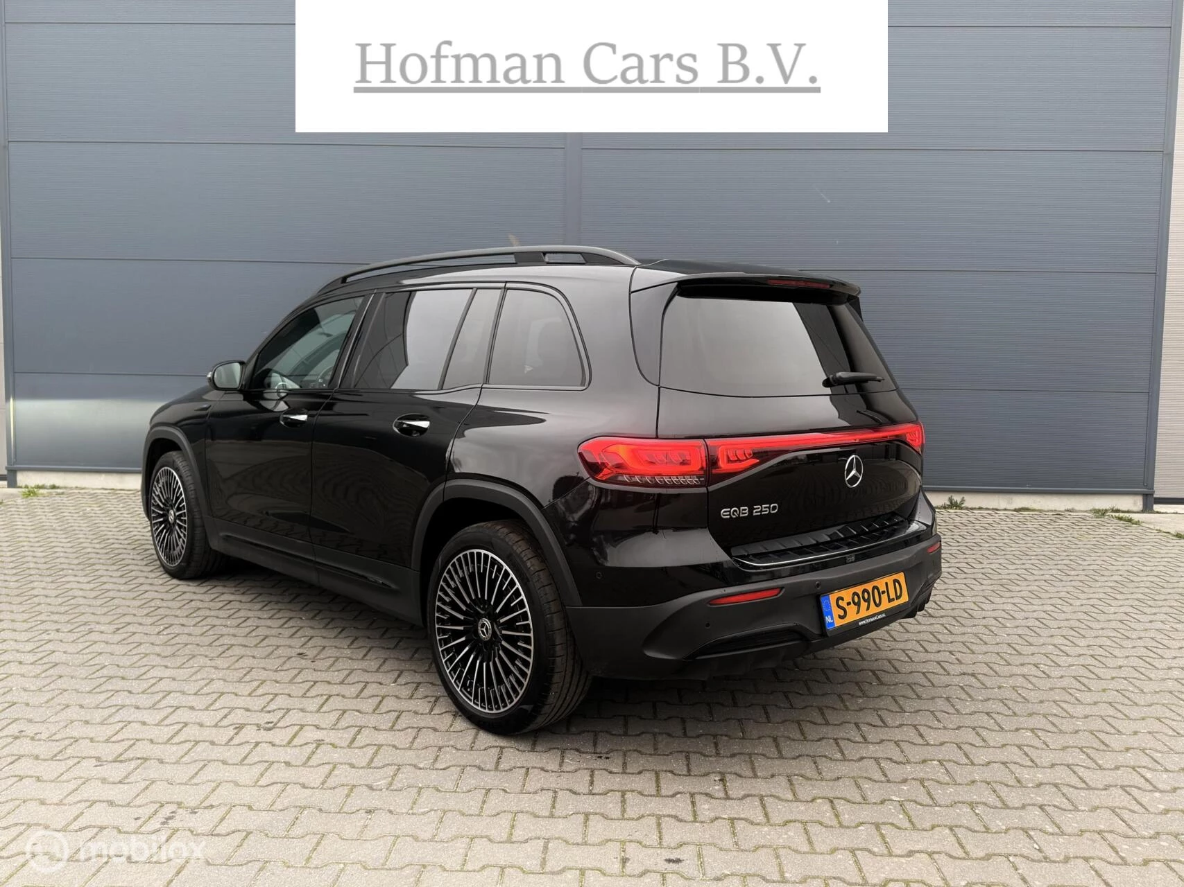 Hoofdafbeelding Mercedes-Benz EQB