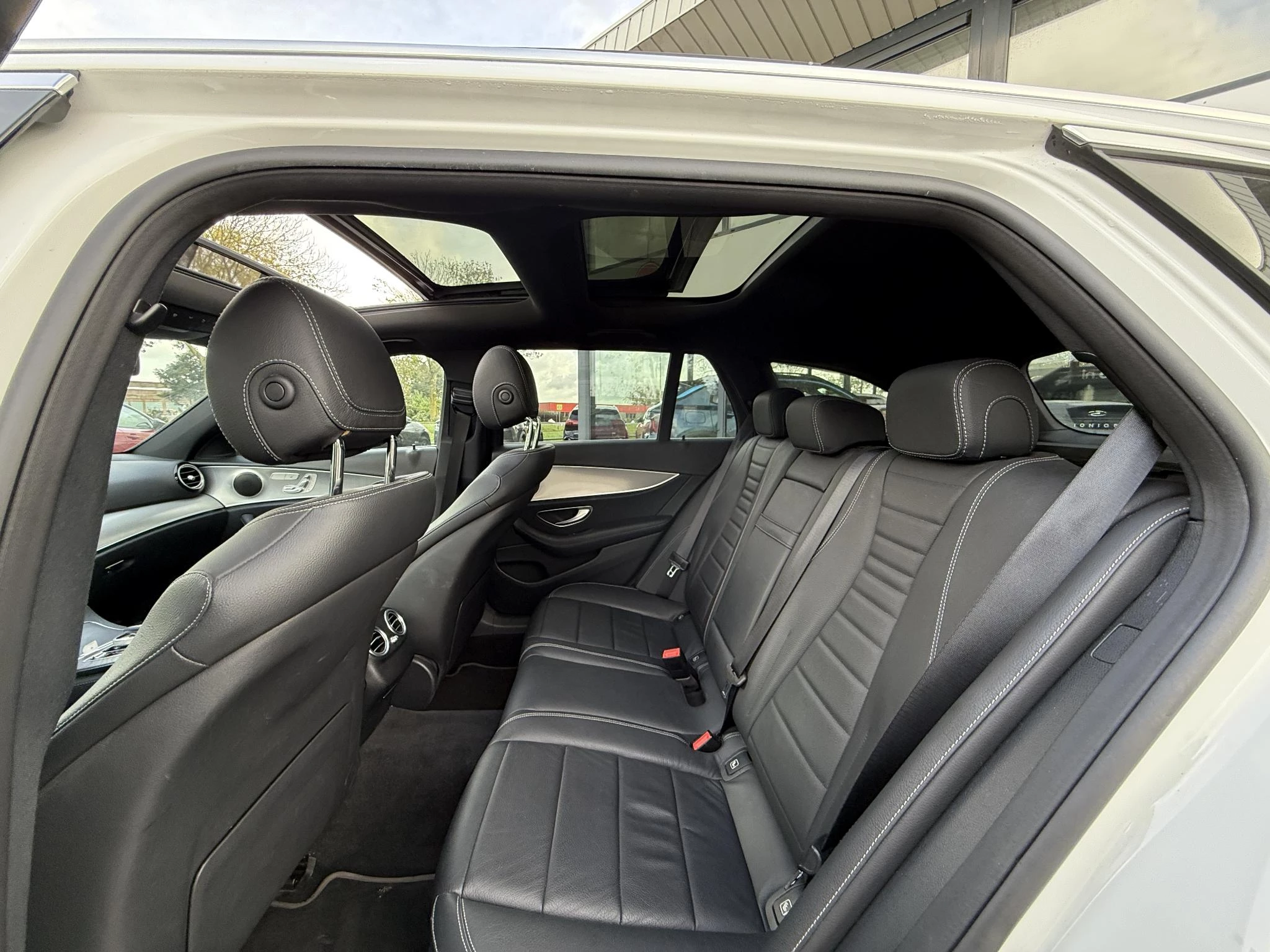 Hoofdafbeelding Mercedes-Benz E-Klasse