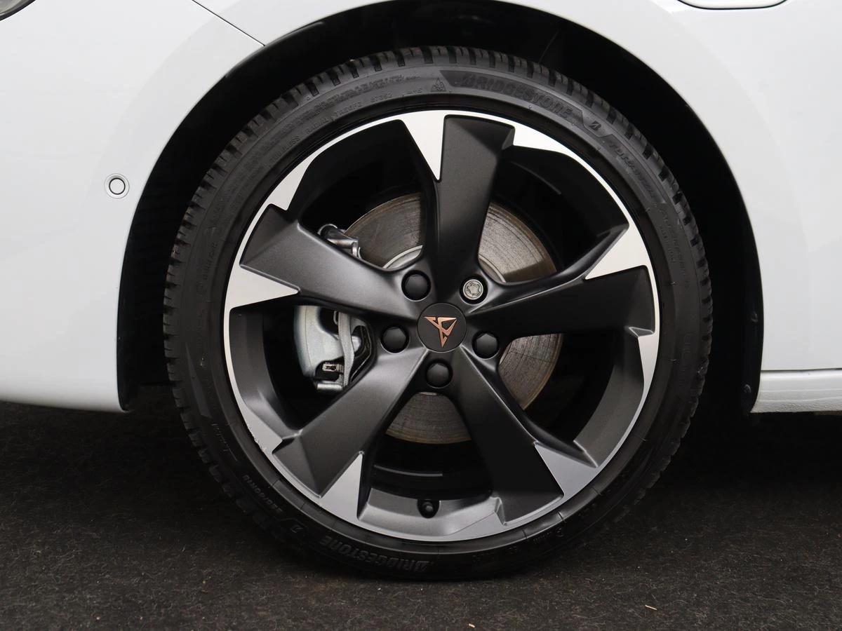 Hoofdafbeelding CUPRA Leon