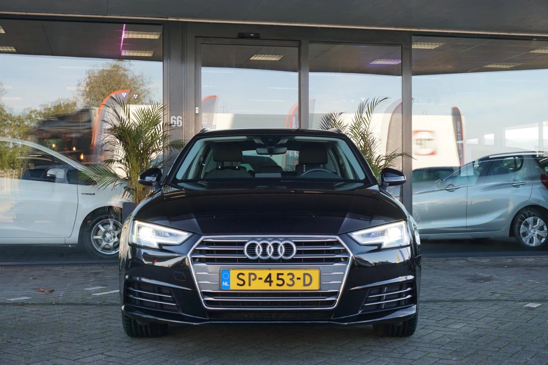 Hoofdafbeelding Audi A4