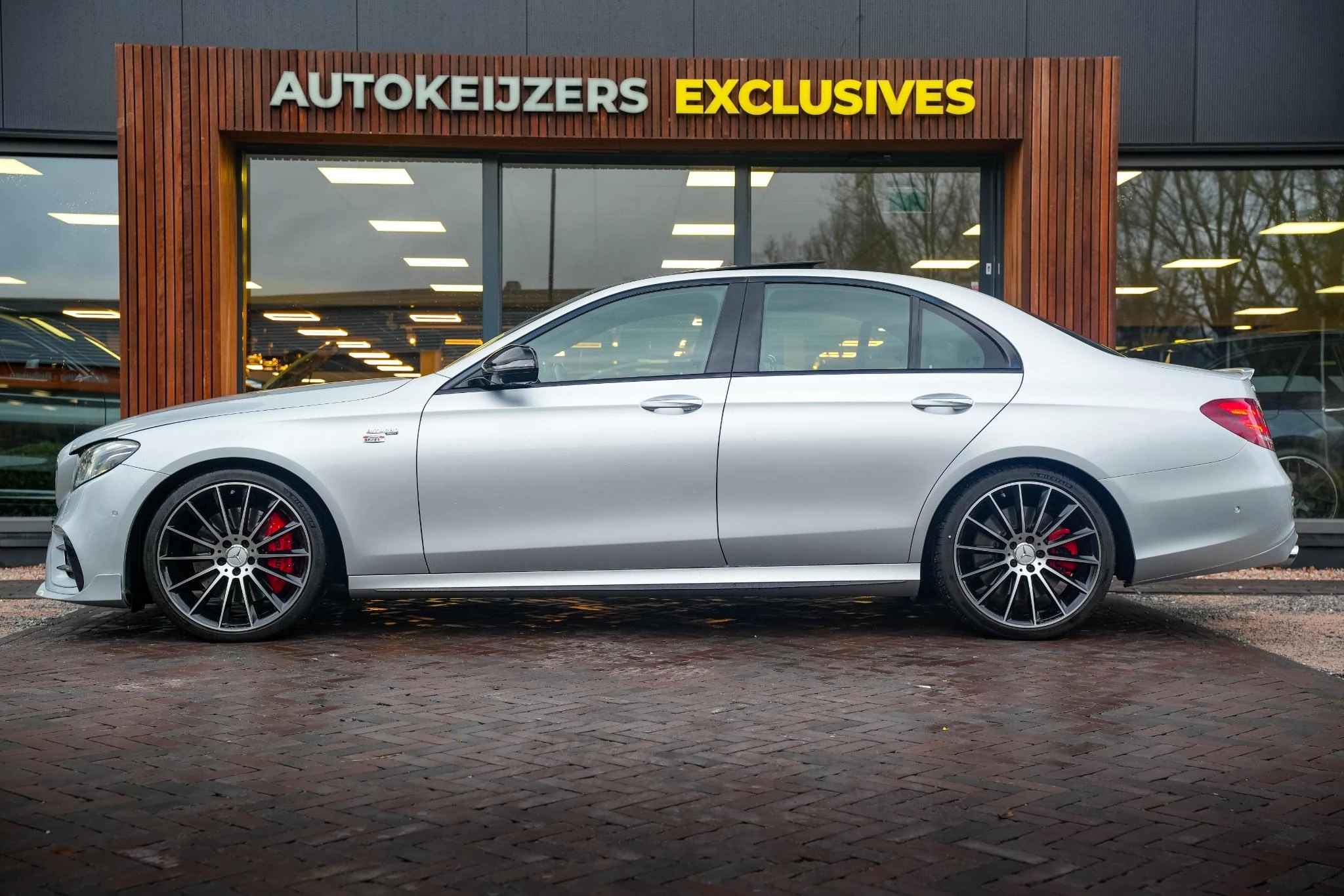 Hoofdafbeelding Mercedes-Benz E-Klasse