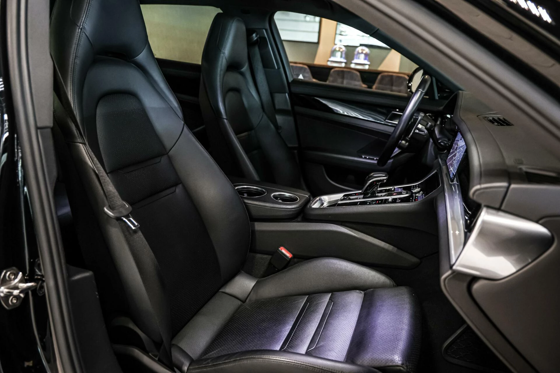 Hoofdafbeelding Porsche Panamera