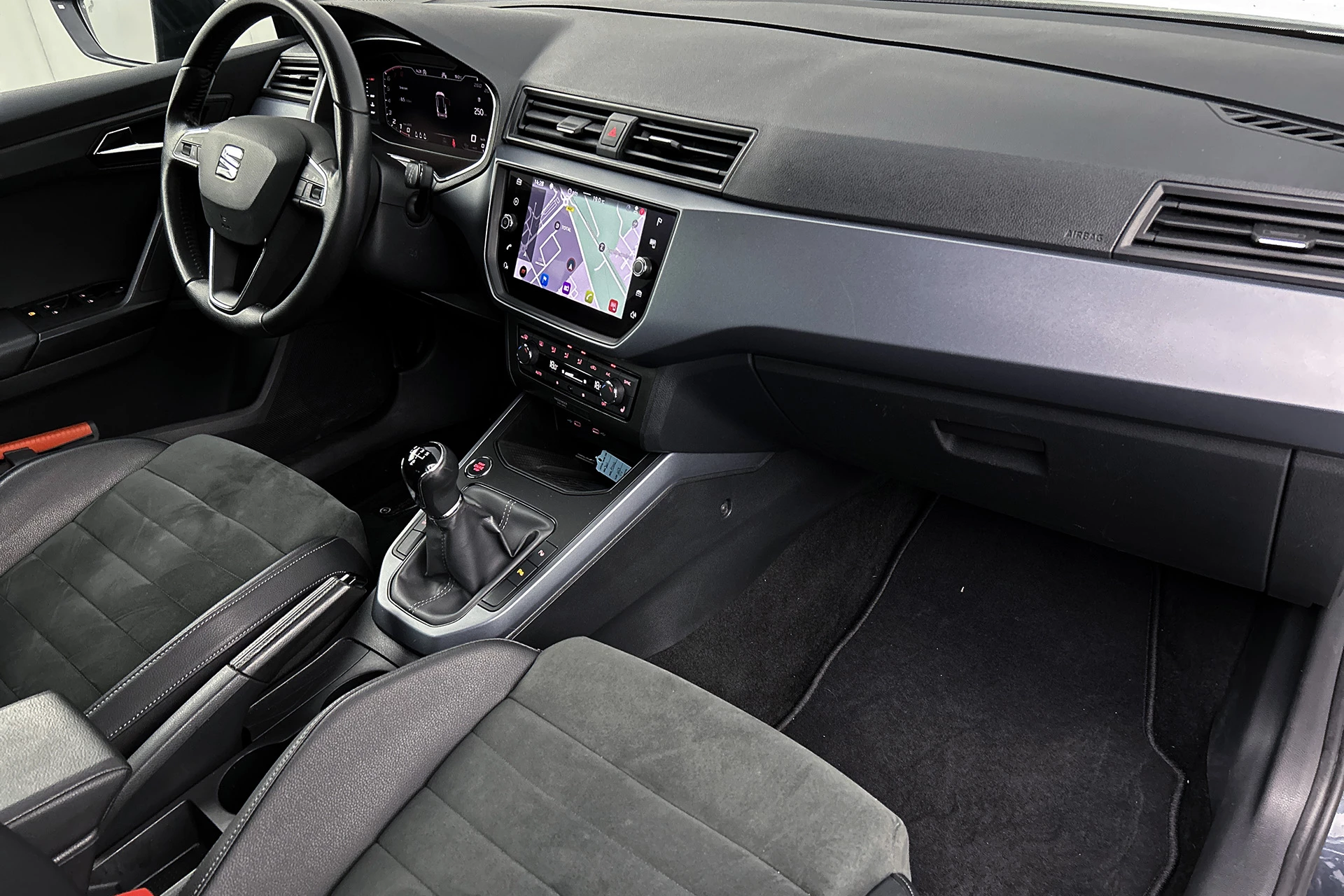 Hoofdafbeelding SEAT Arona
