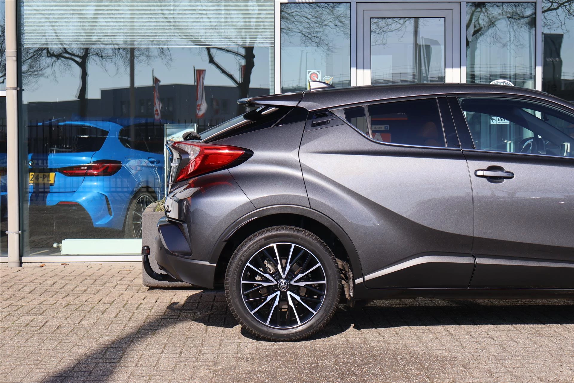 Hoofdafbeelding Toyota C-HR