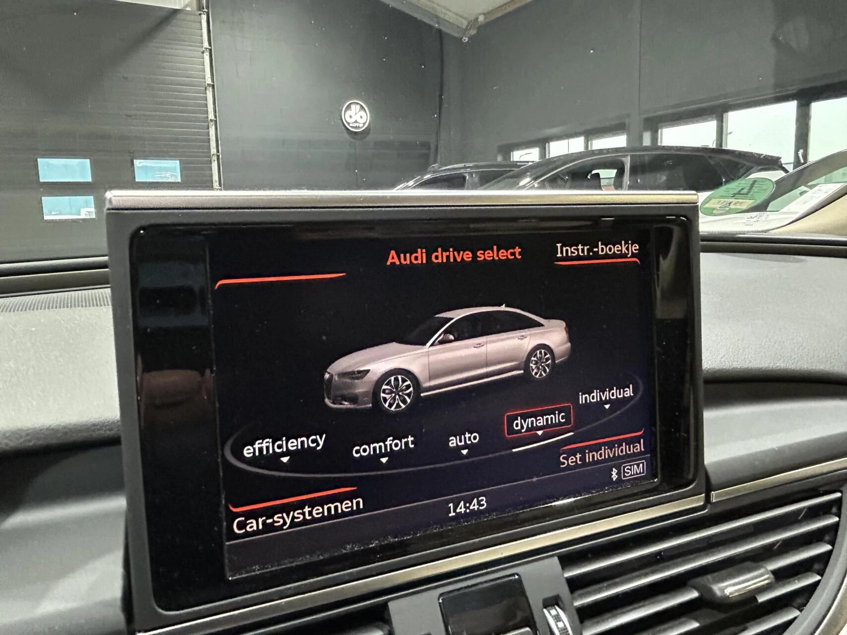 Hoofdafbeelding Audi A6