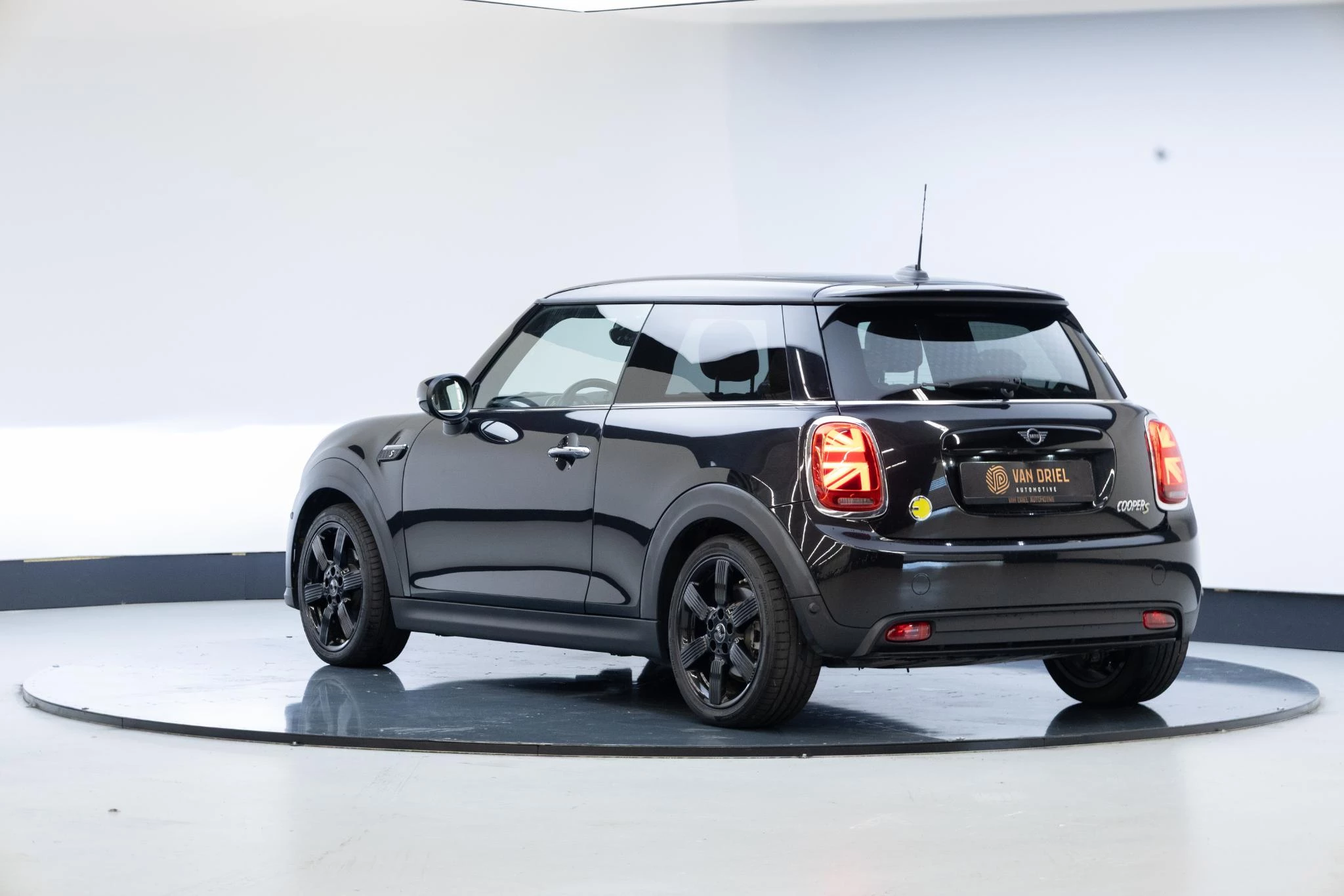 Hoofdafbeelding MINI Electric
