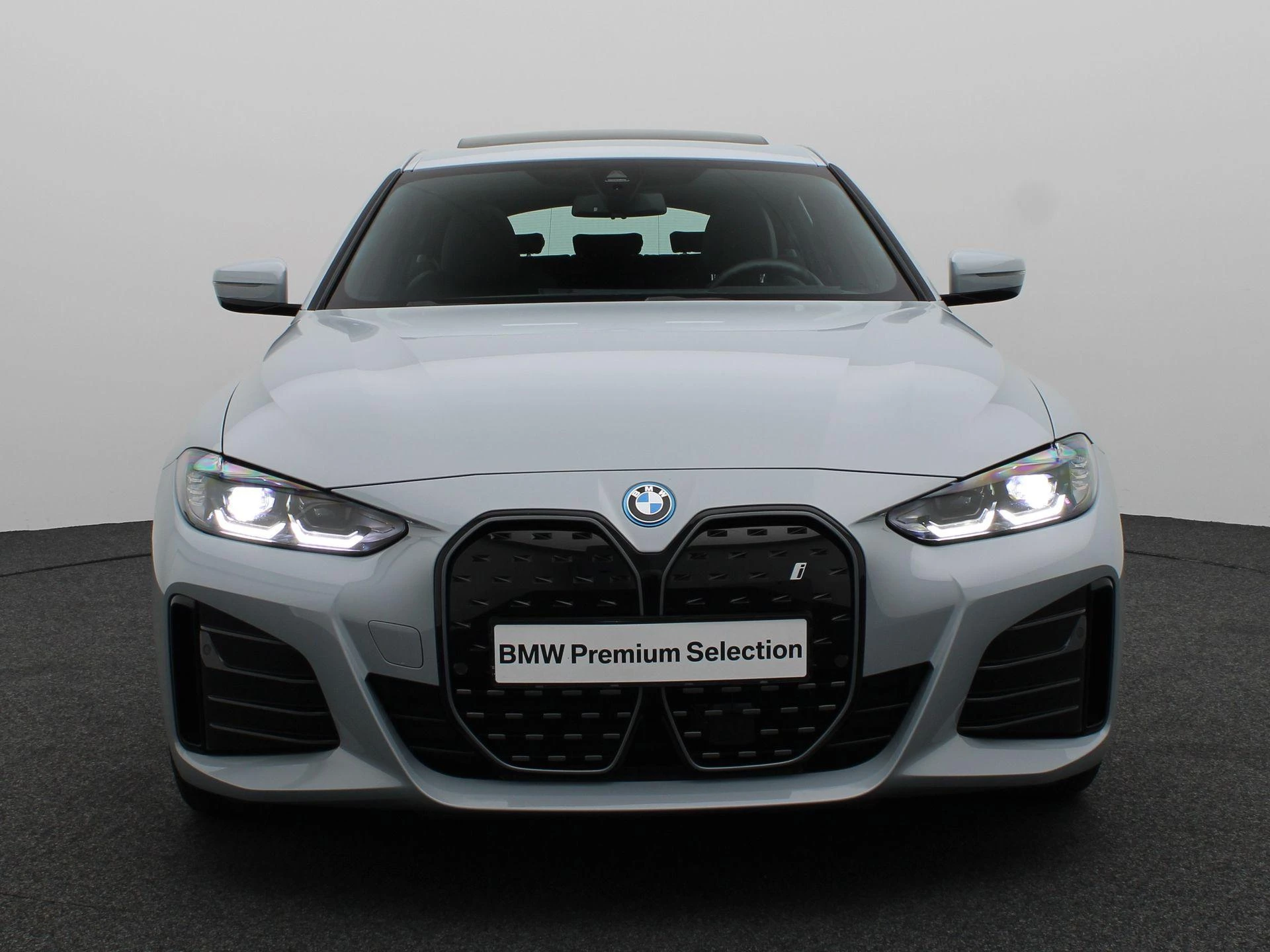 Hoofdafbeelding BMW i4