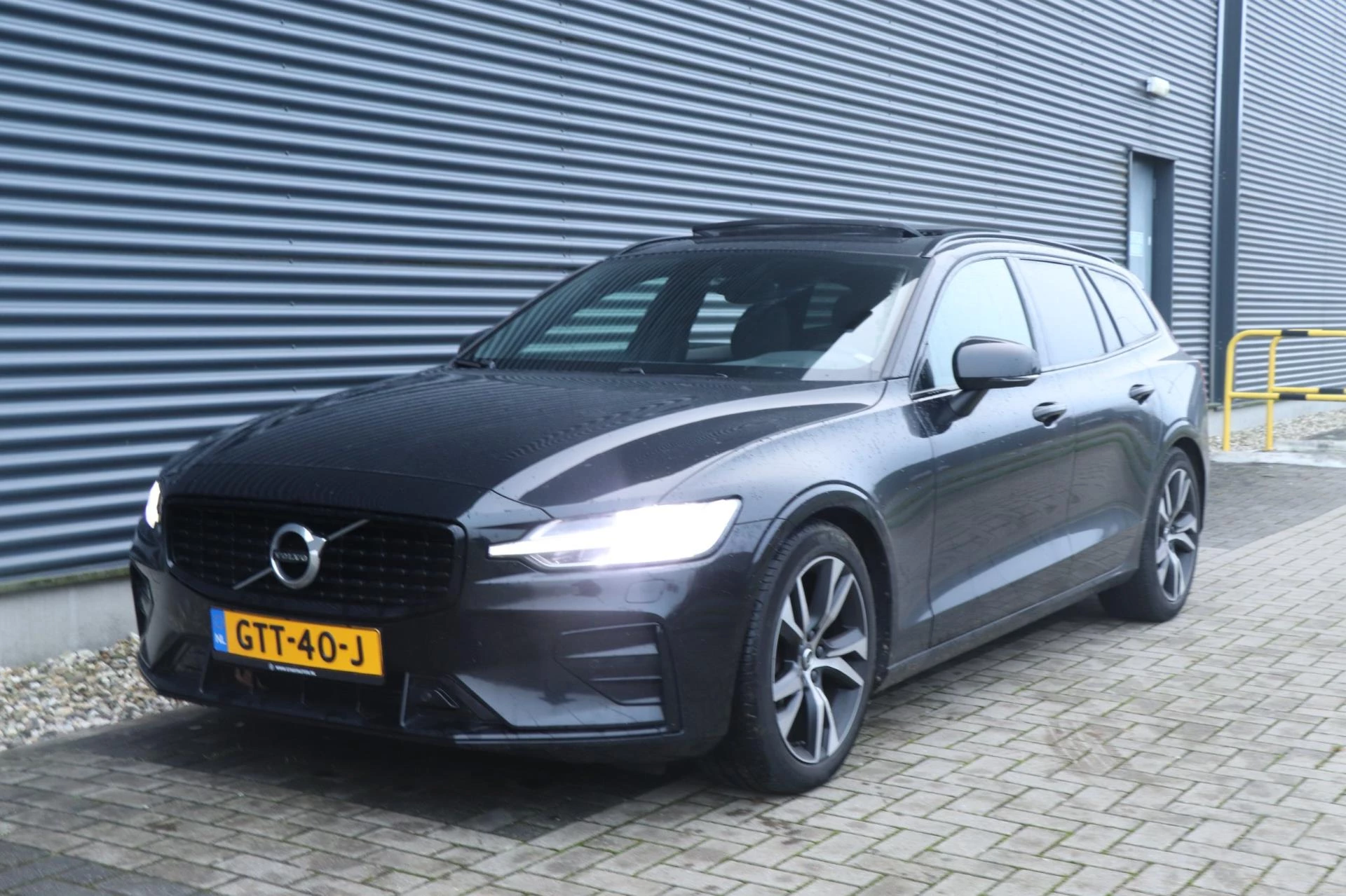 Hoofdafbeelding Volvo V60