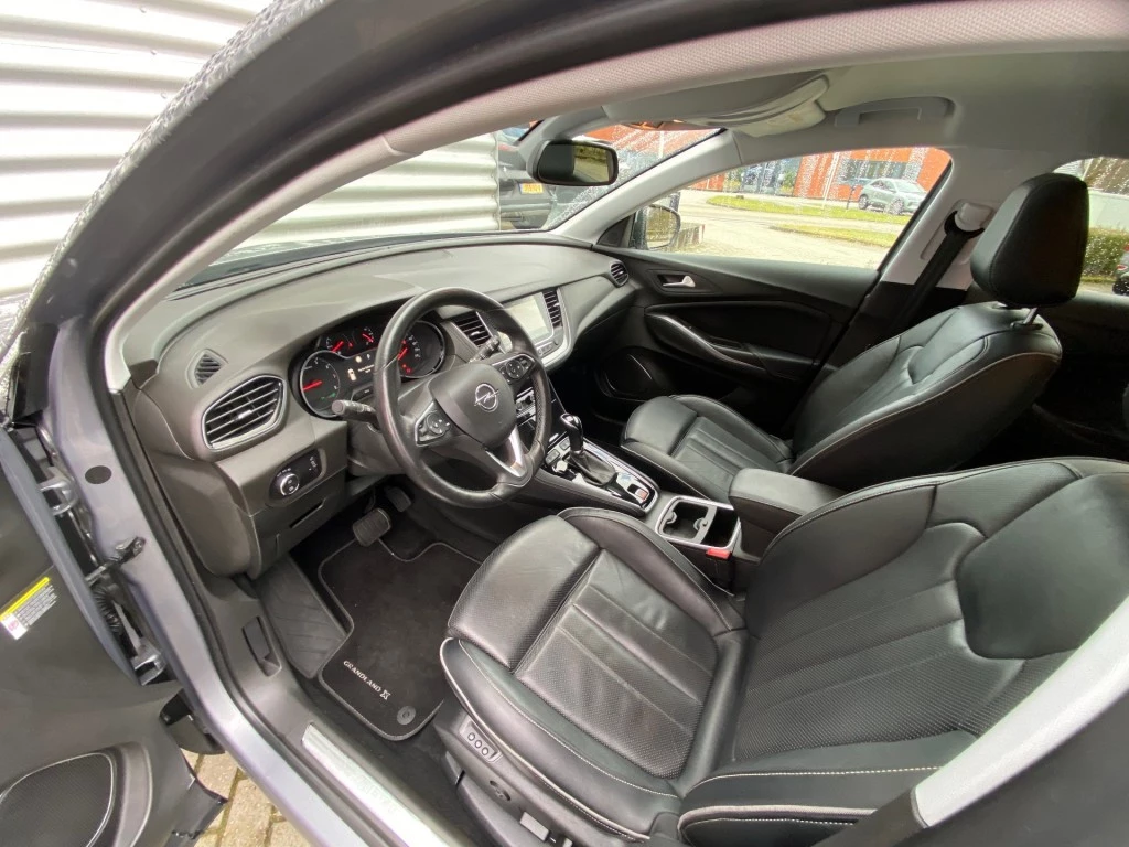 Hoofdafbeelding Opel Grandland