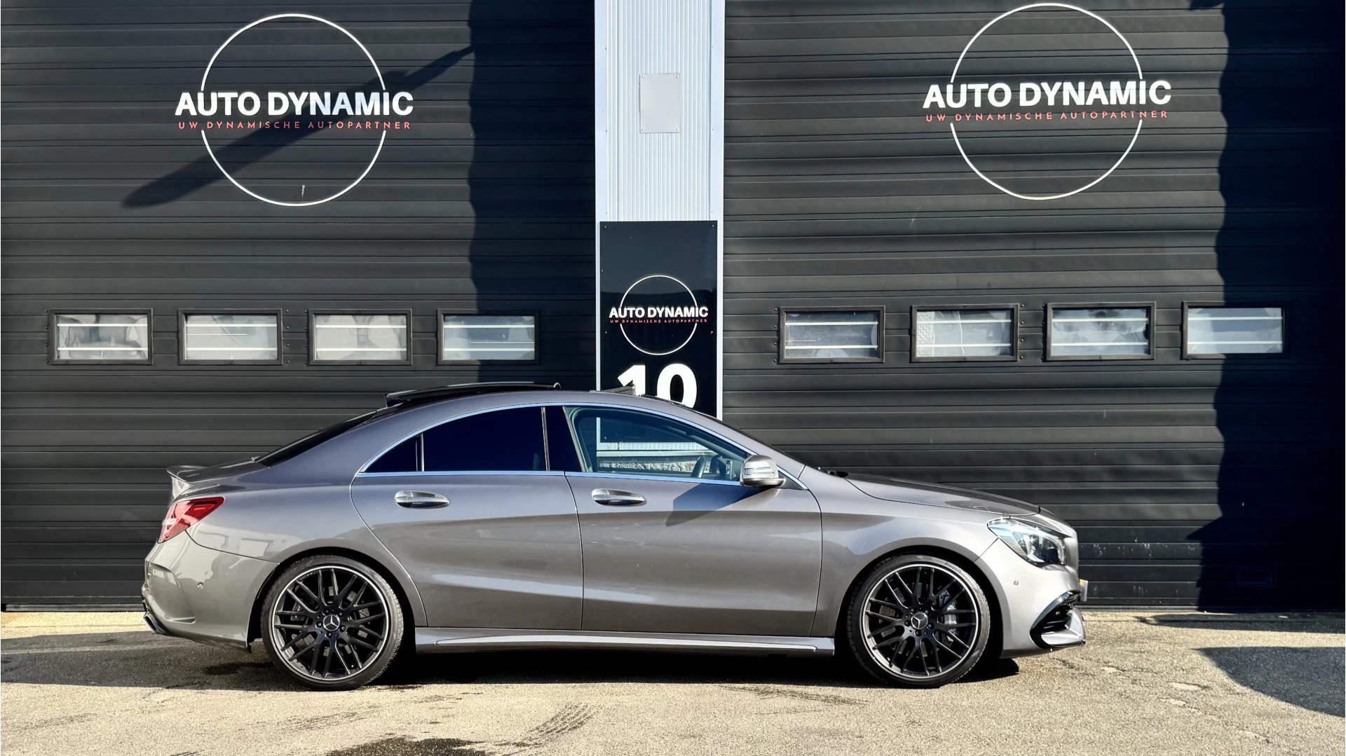 Hoofdafbeelding Mercedes-Benz CLA