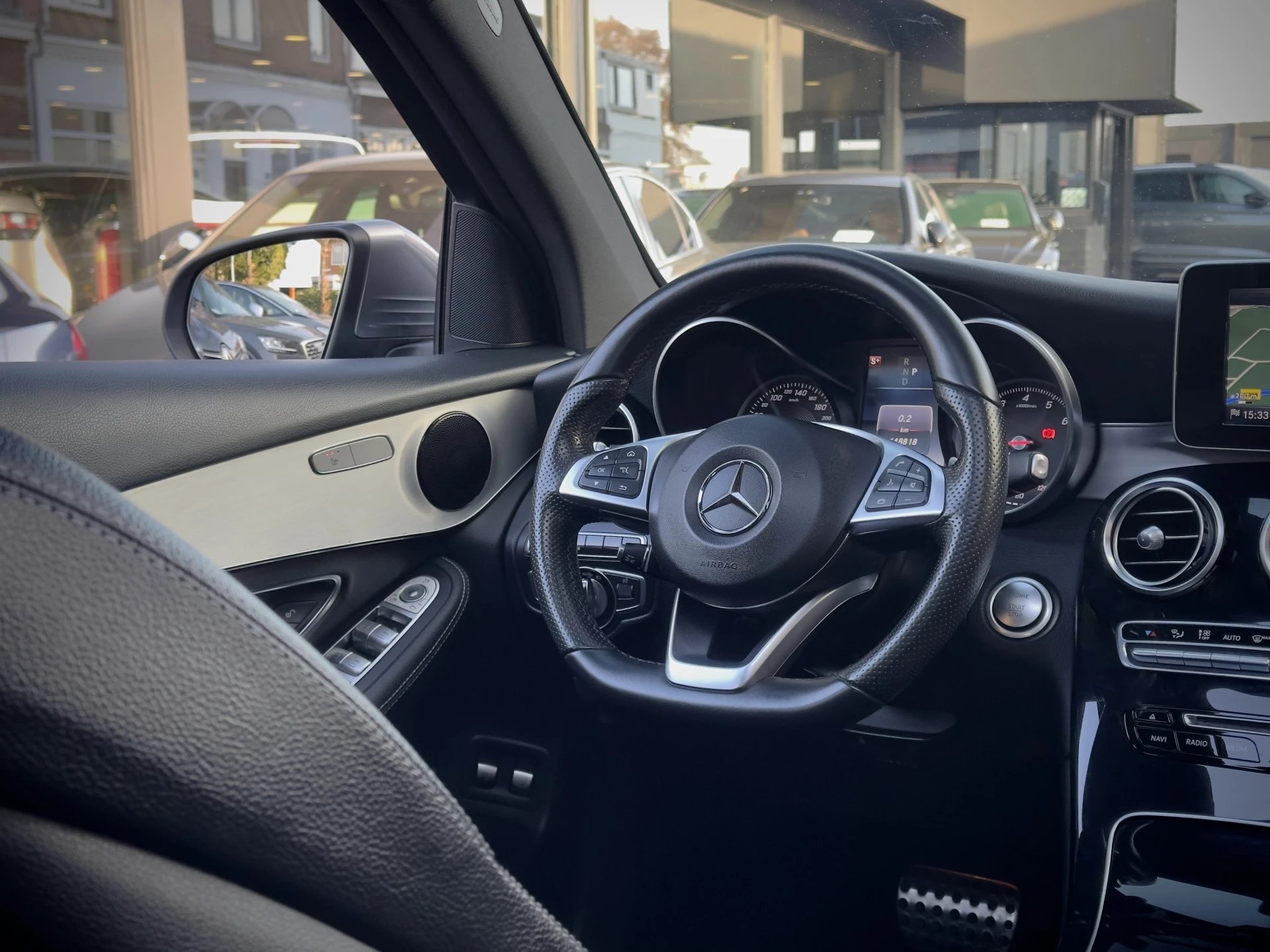 Hoofdafbeelding Mercedes-Benz GLC