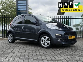 Hoofdafbeelding Peugeot 107 Peugeot 107 1.0 Sportium| Nieuwe koppeling | Airco | 5-deurs