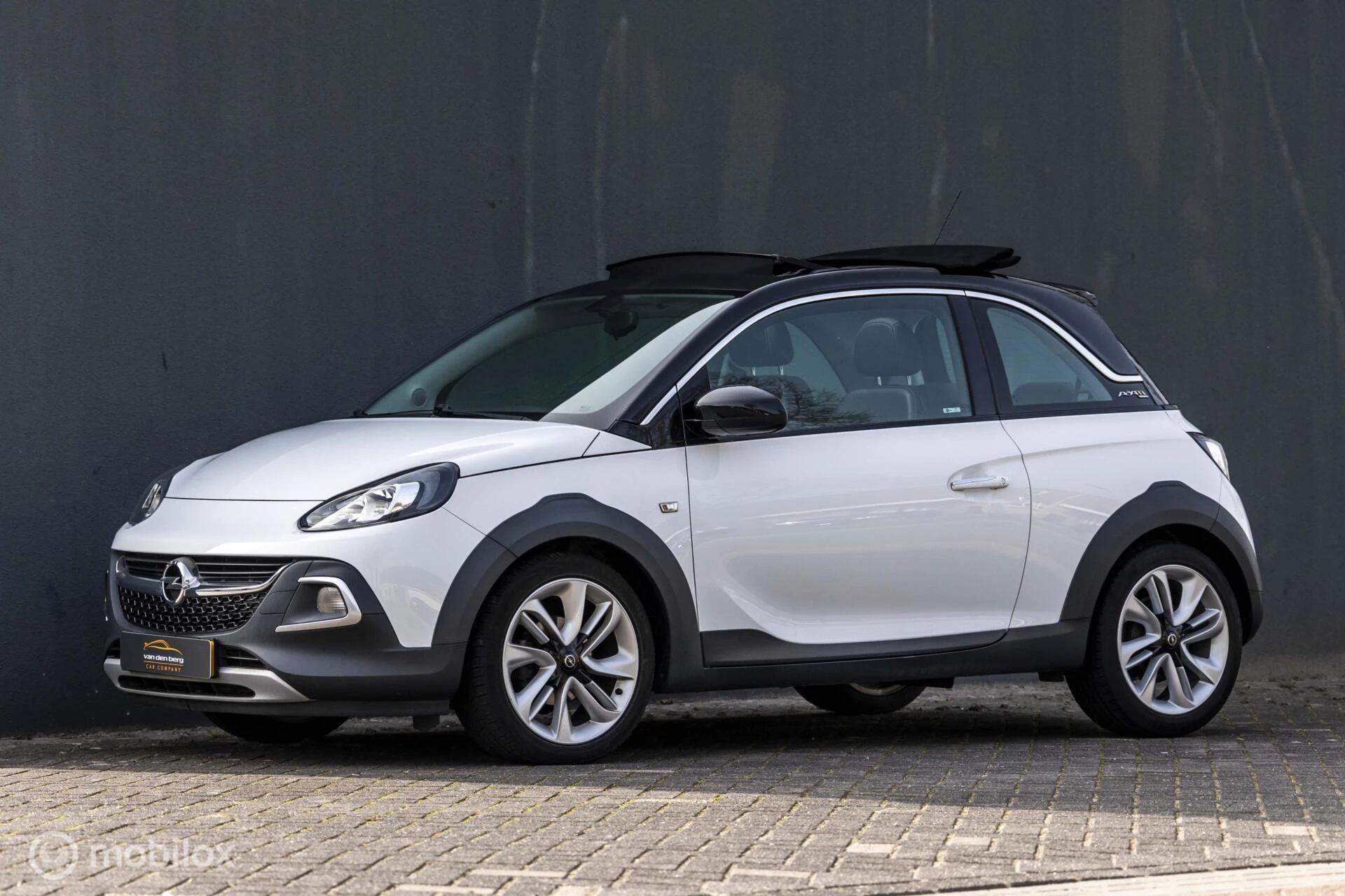 Hoofdafbeelding Opel ADAM