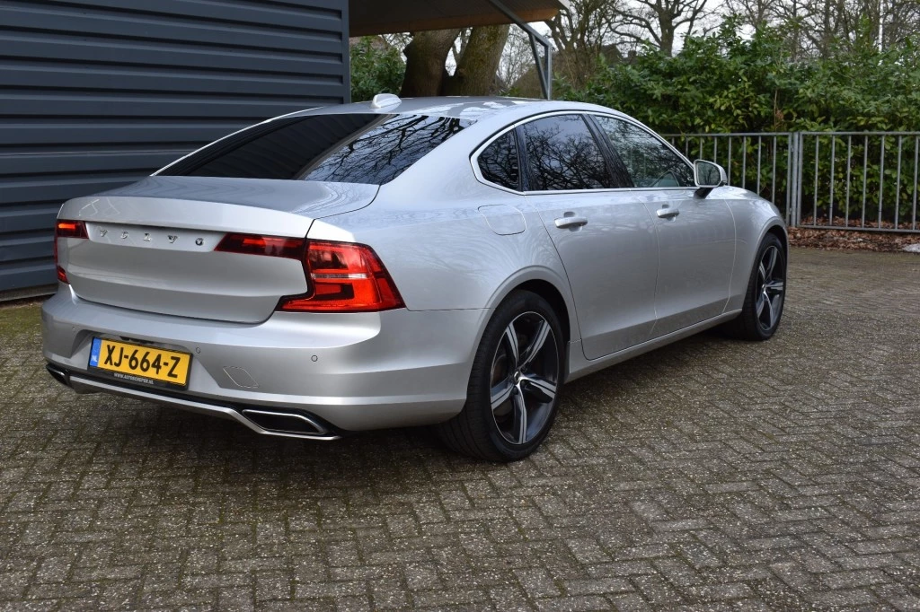 Hoofdafbeelding Volvo S90