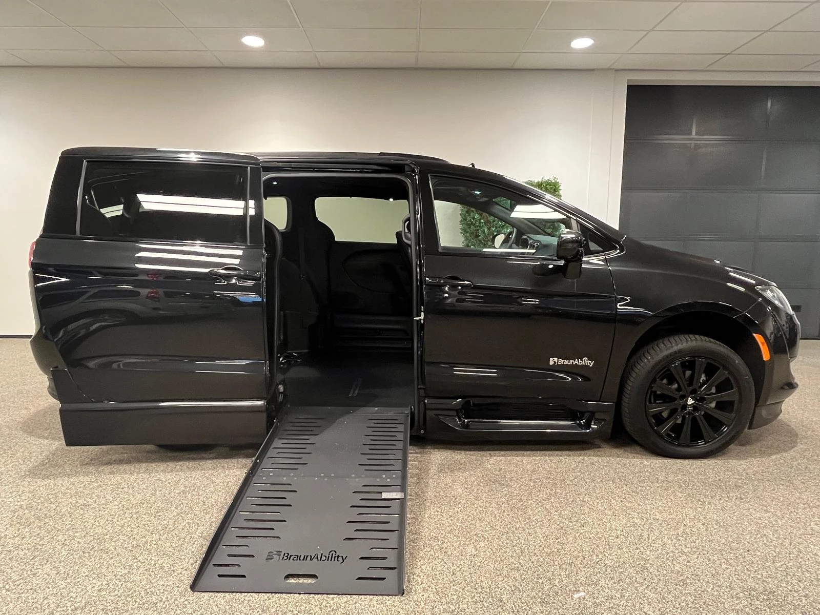 Hoofdafbeelding Chrysler Pacifica