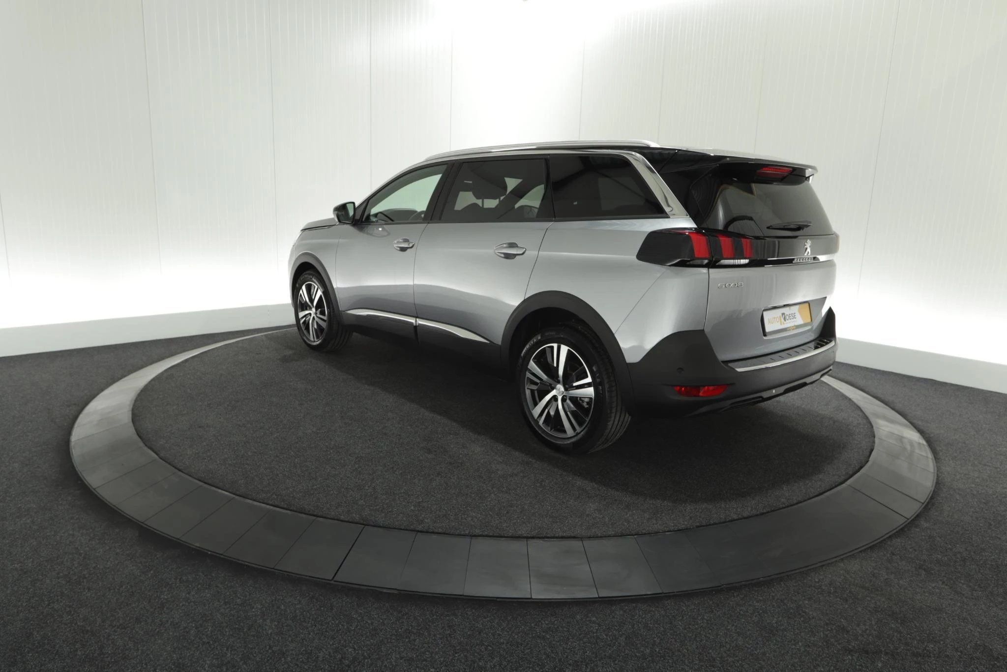 Hoofdafbeelding Peugeot 5008