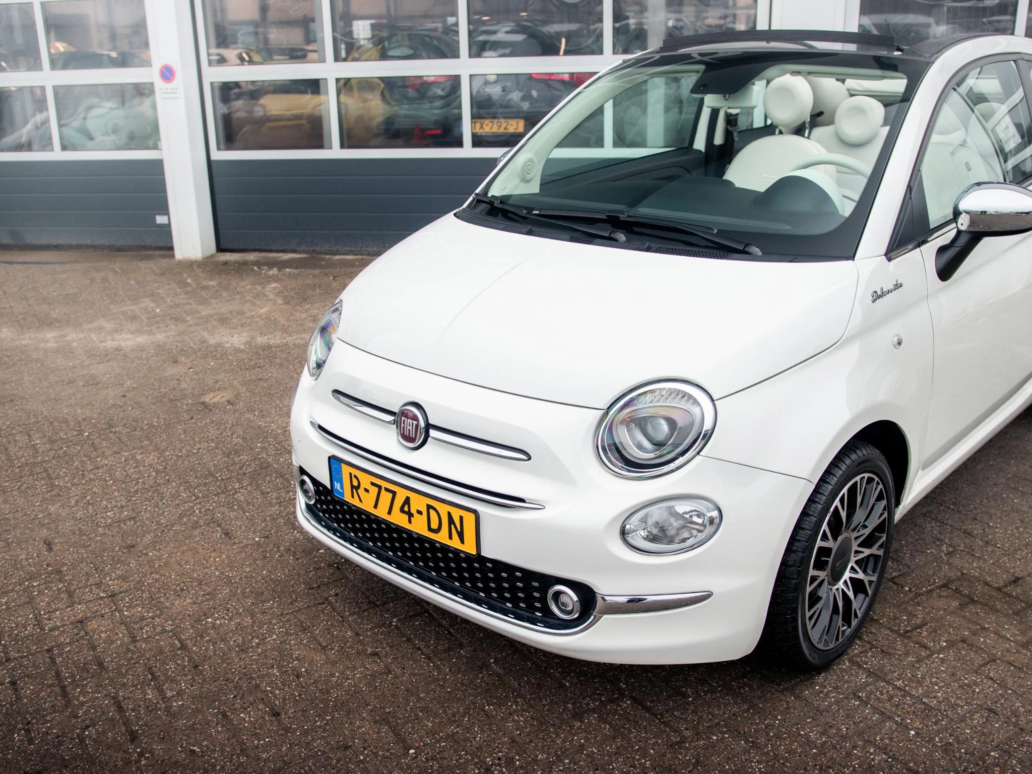 Hoofdafbeelding Fiat 500C
