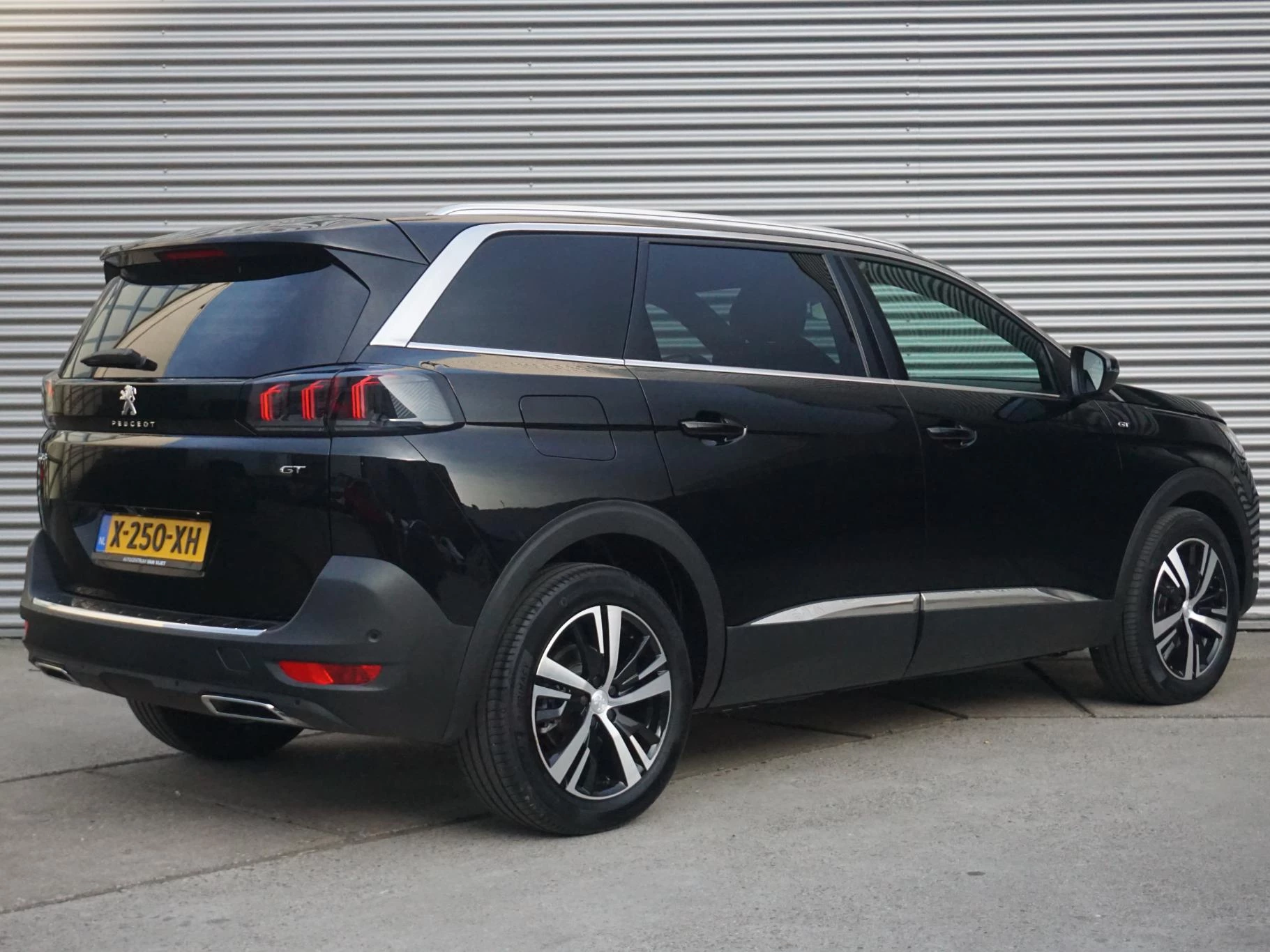 Hoofdafbeelding Peugeot 5008