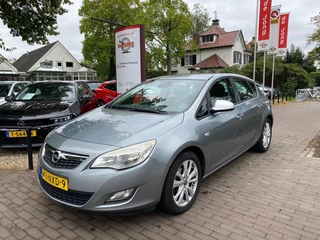 Hoofdafbeelding Opel Astra Opel Astra 1.6 EDITION / AIRCO / CRUISE CTR. / TREKHAAK / 17'' LM-VELGEN